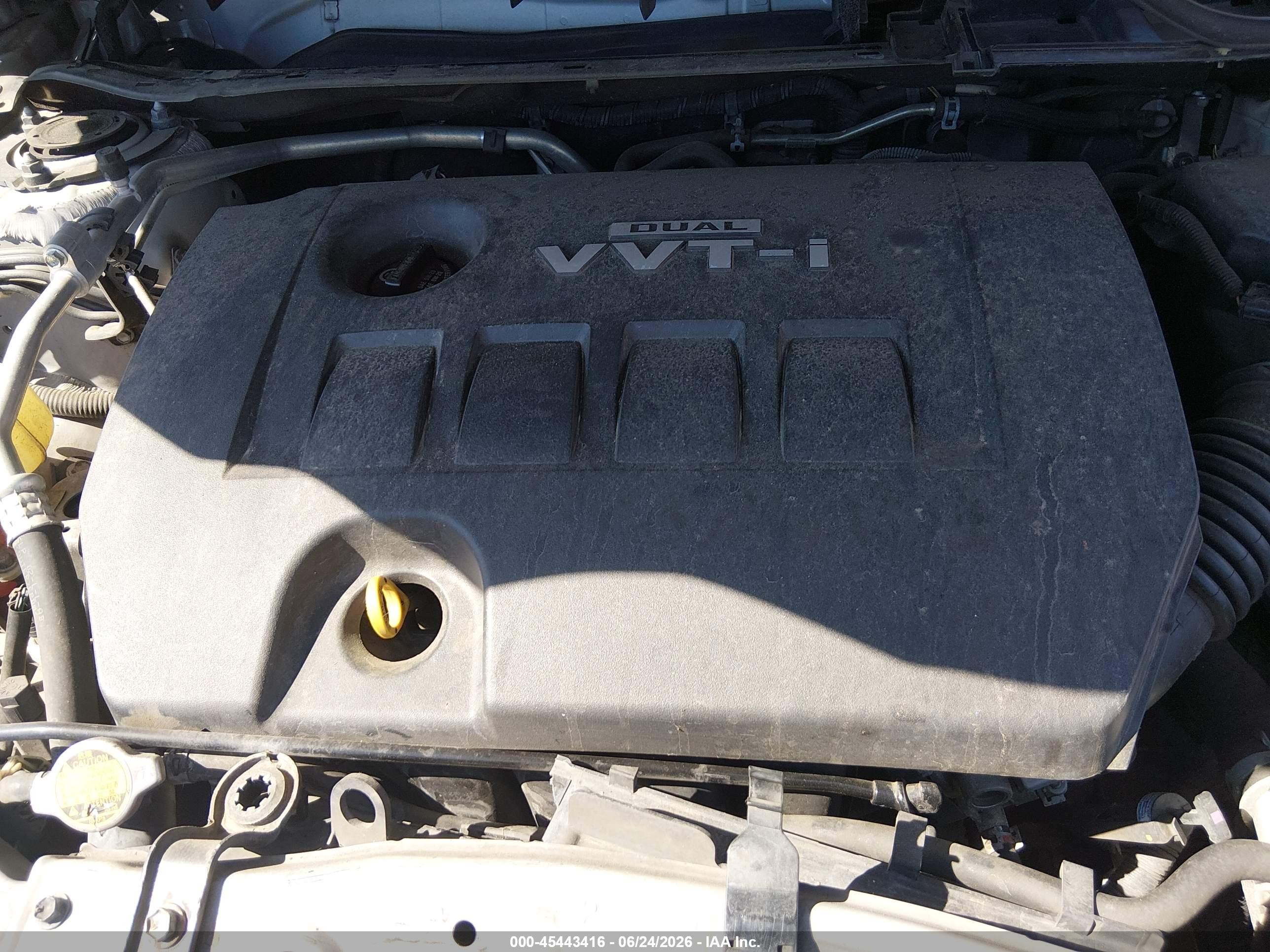 2010 Toyota Corolla Le Silver vin: 1NXBU4EE6AZ375115