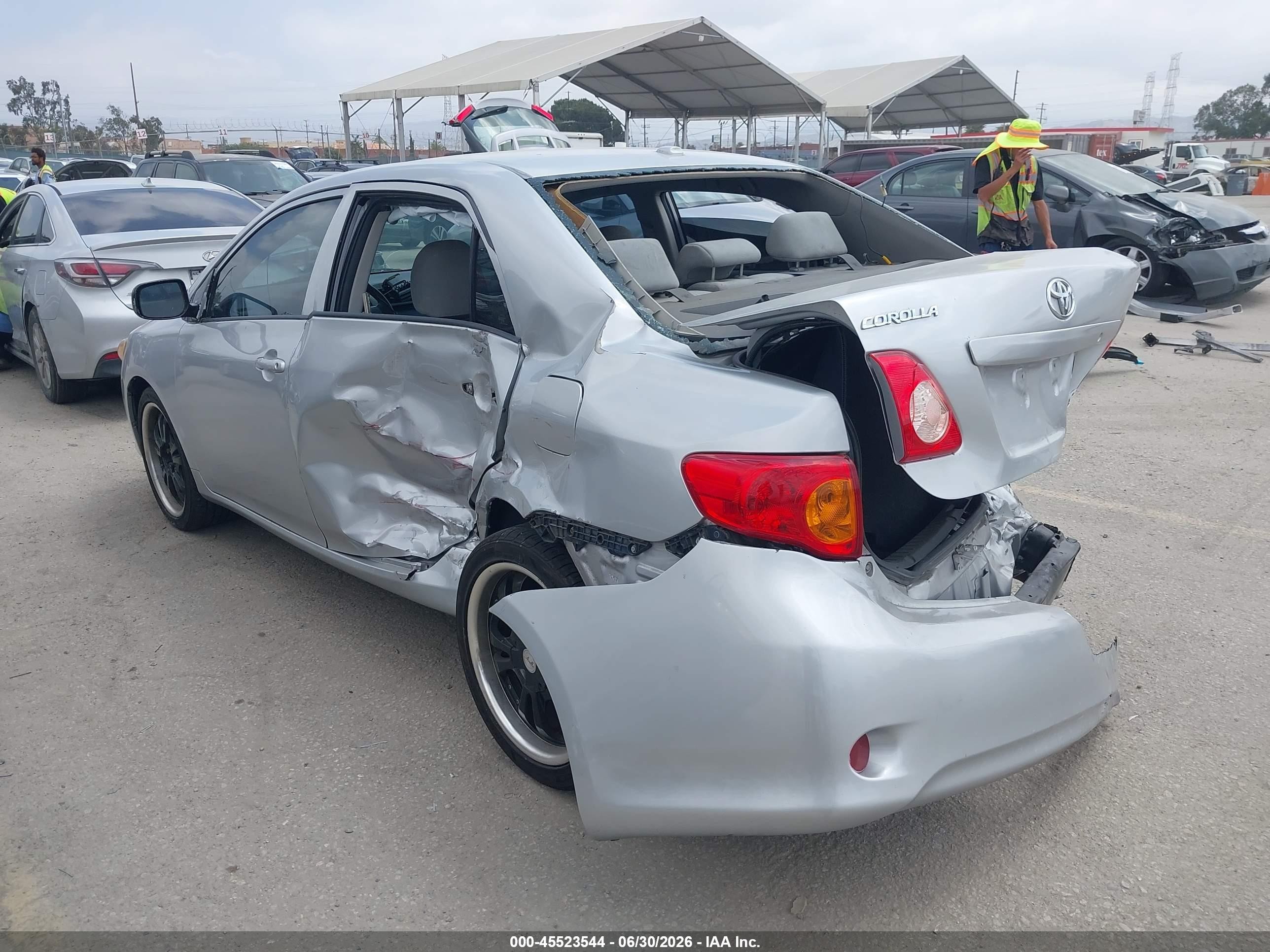 2010 Toyota Corolla Le Gray vin: 1NXBU4EE7AZ174825