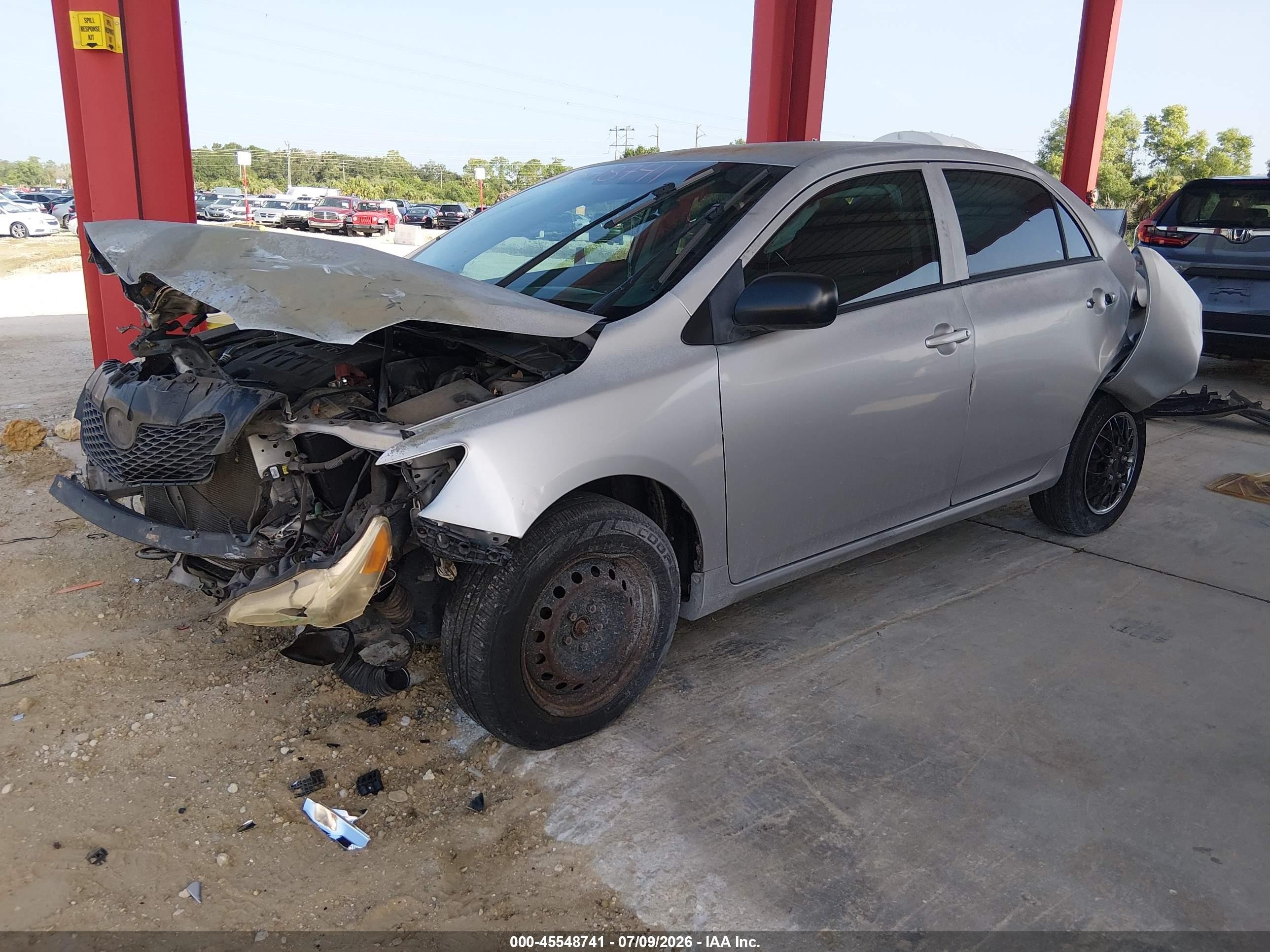 2010 Toyota Corolla   Silver vin: 1NXBU4EE7AZ199773