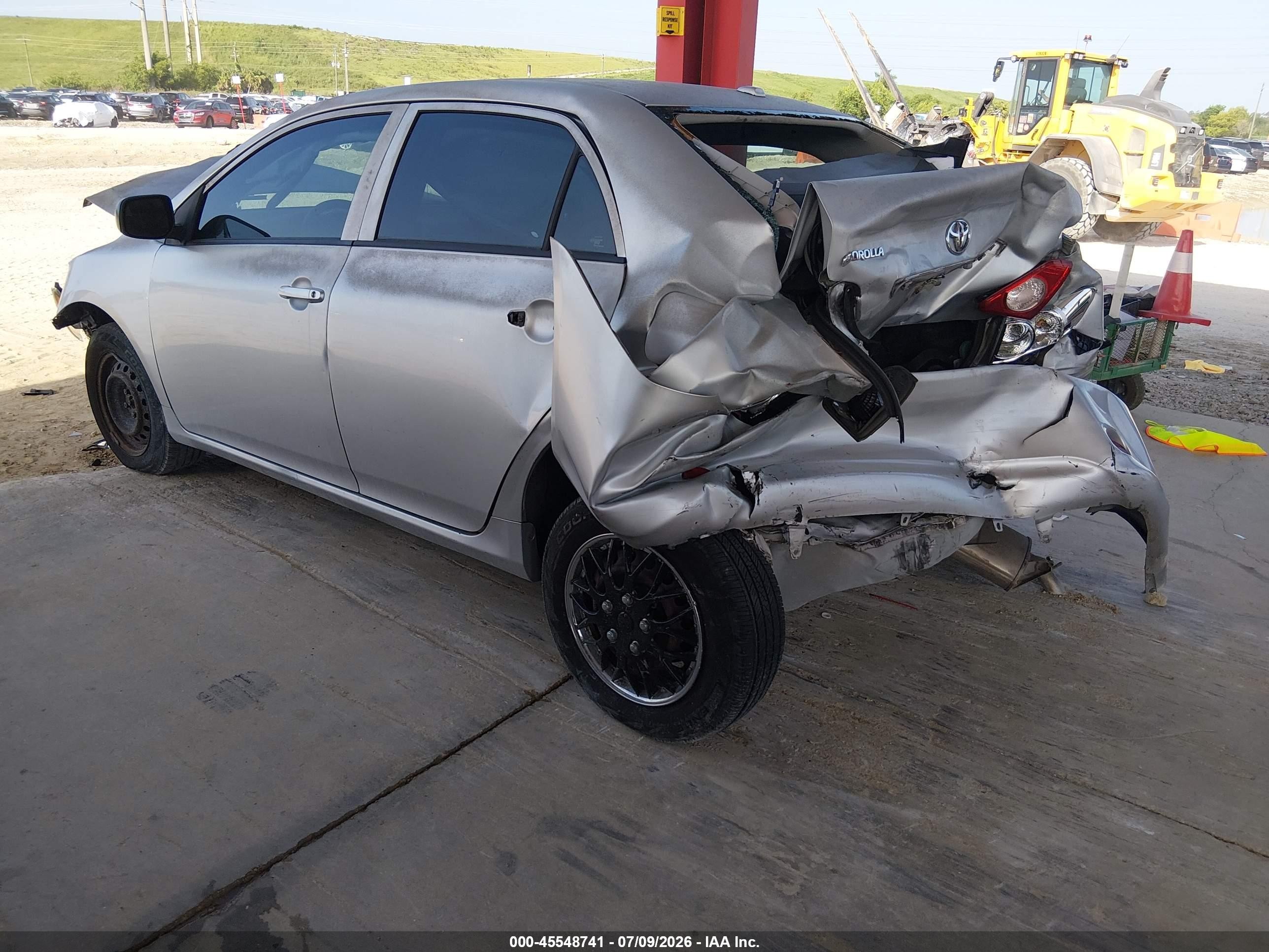 2010 Toyota Corolla   Silver vin: 1NXBU4EE7AZ199773