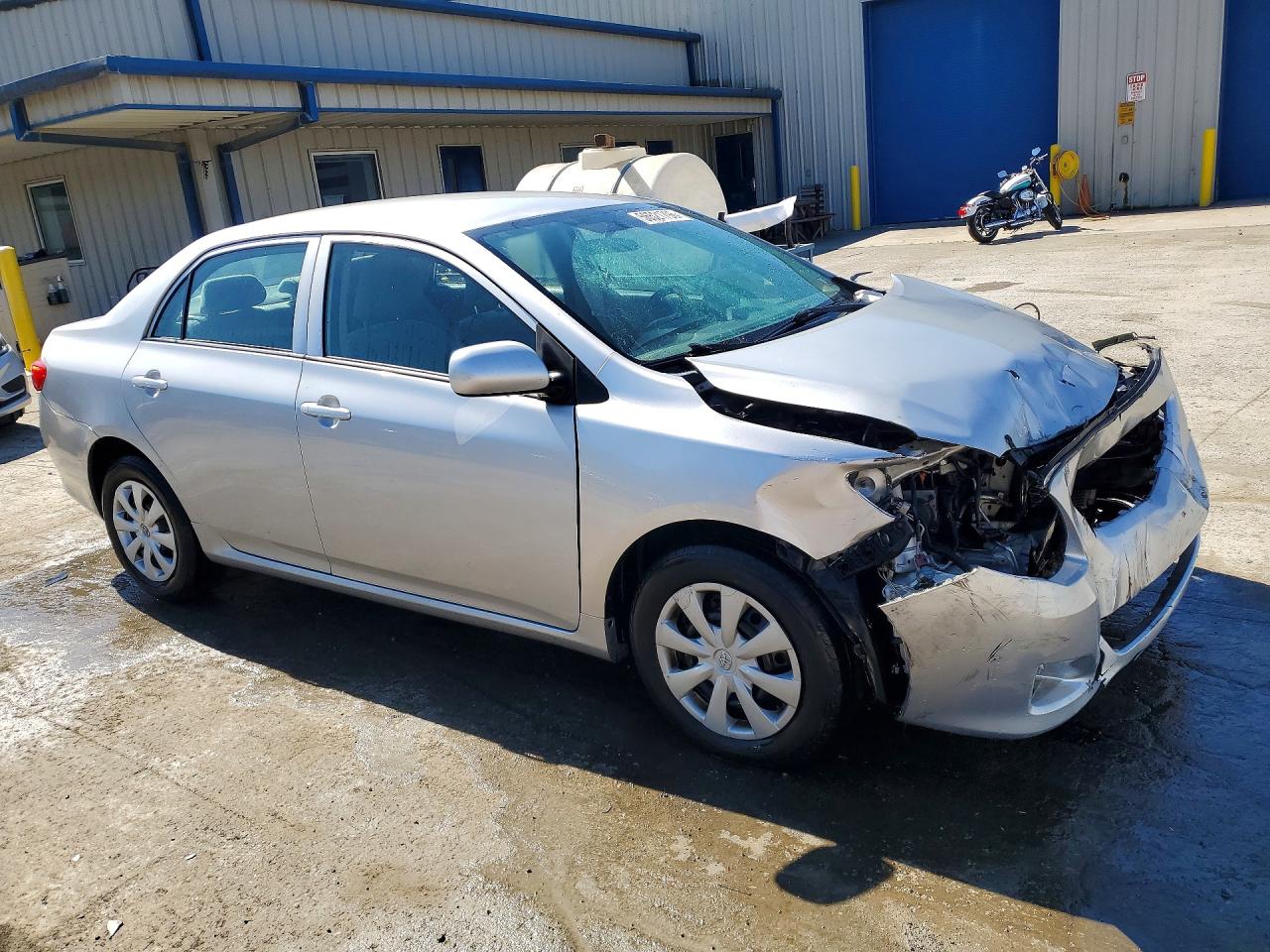 2010 Toyota Corolla Le Silver vin: 1NXBU4EE7AZ206799