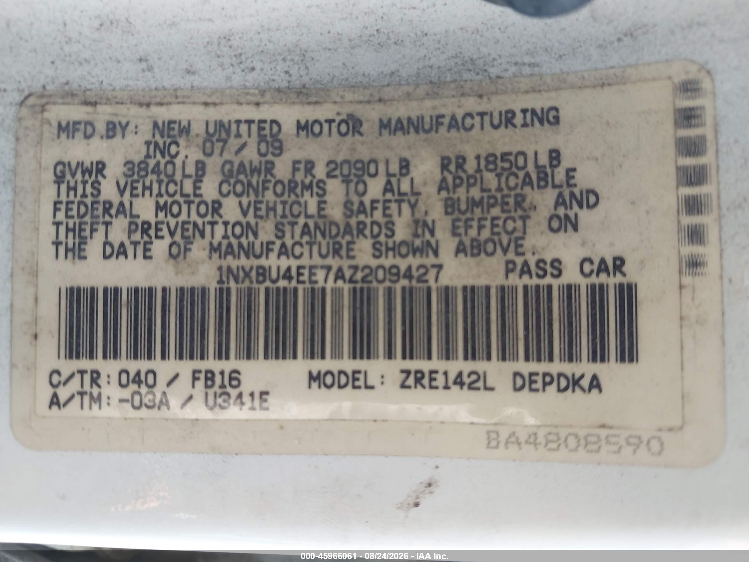 2010 Toyota Corolla   White vin: 1NXBU4EE7AZ209427