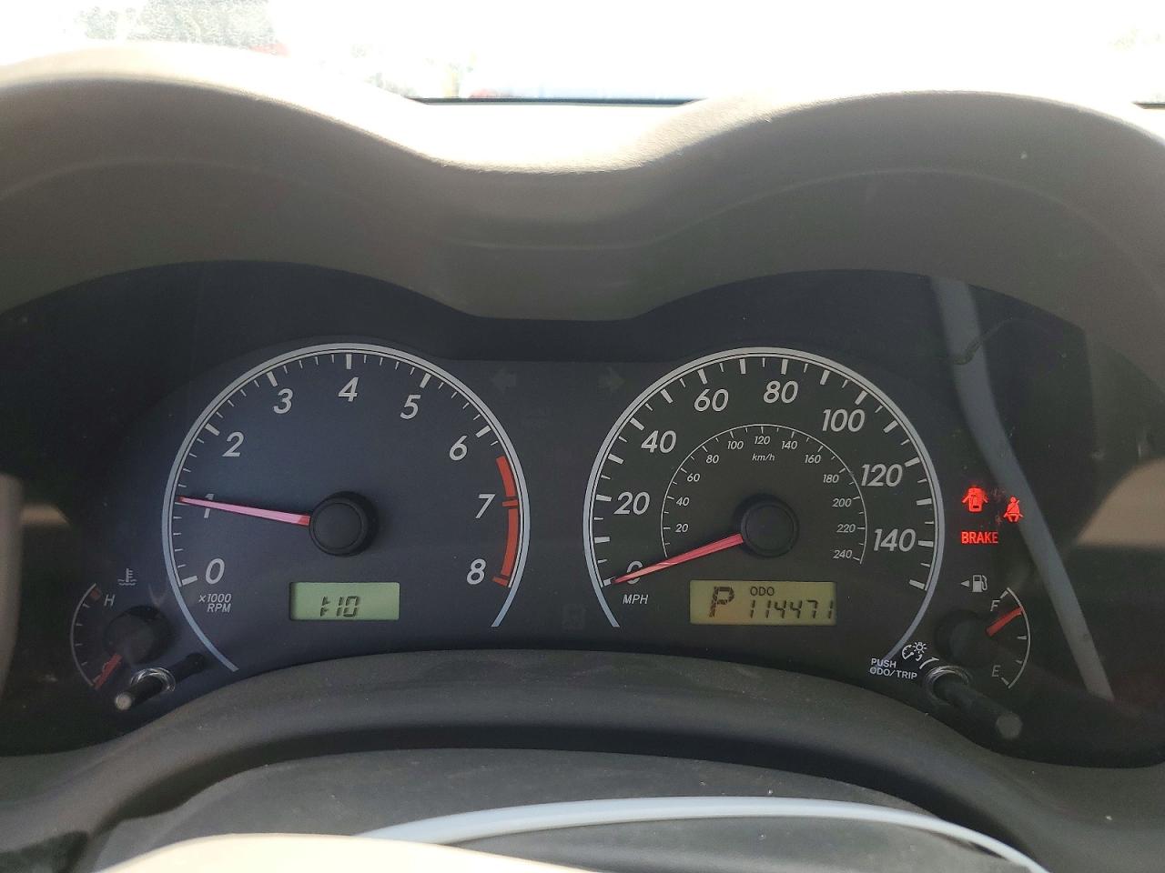 2010 Toyota Corolla Le Silver vin: 1NXBU4EE7AZ214501