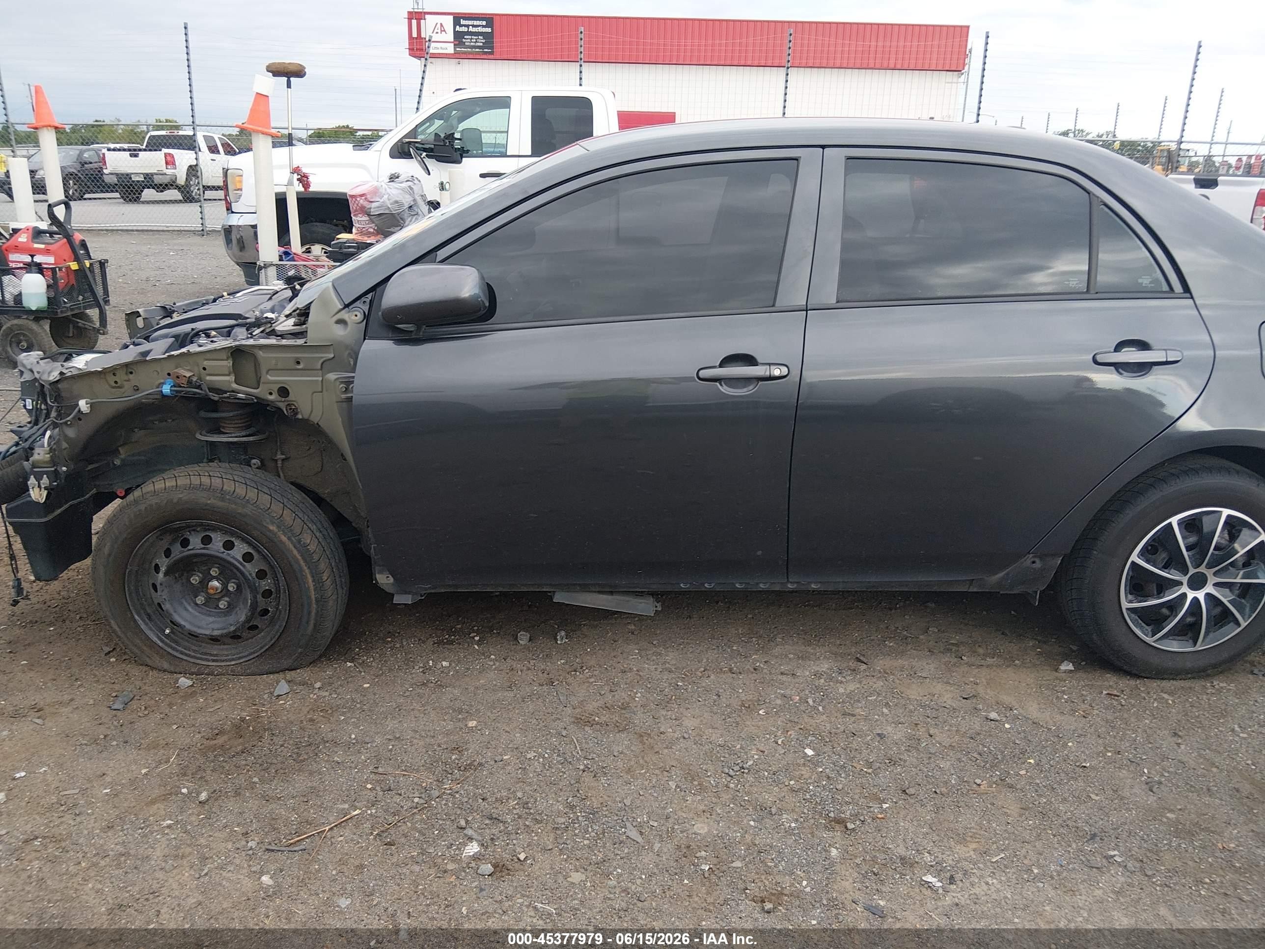 2010 Toyota Corolla Le Gray vin: 1NXBU4EE7AZ245649