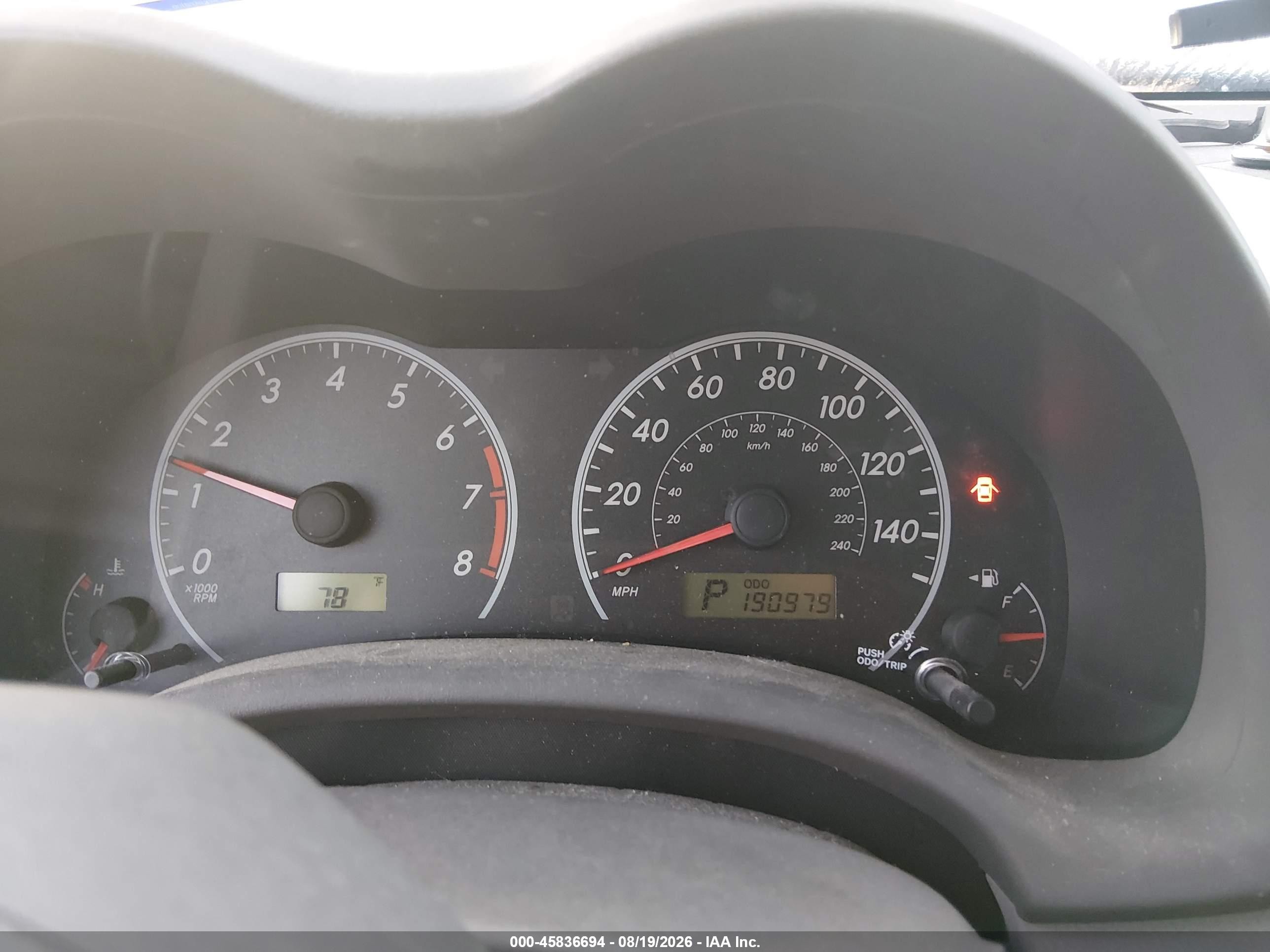 2010 Toyota Corolla Le Red vin: 1NXBU4EE7AZ256246