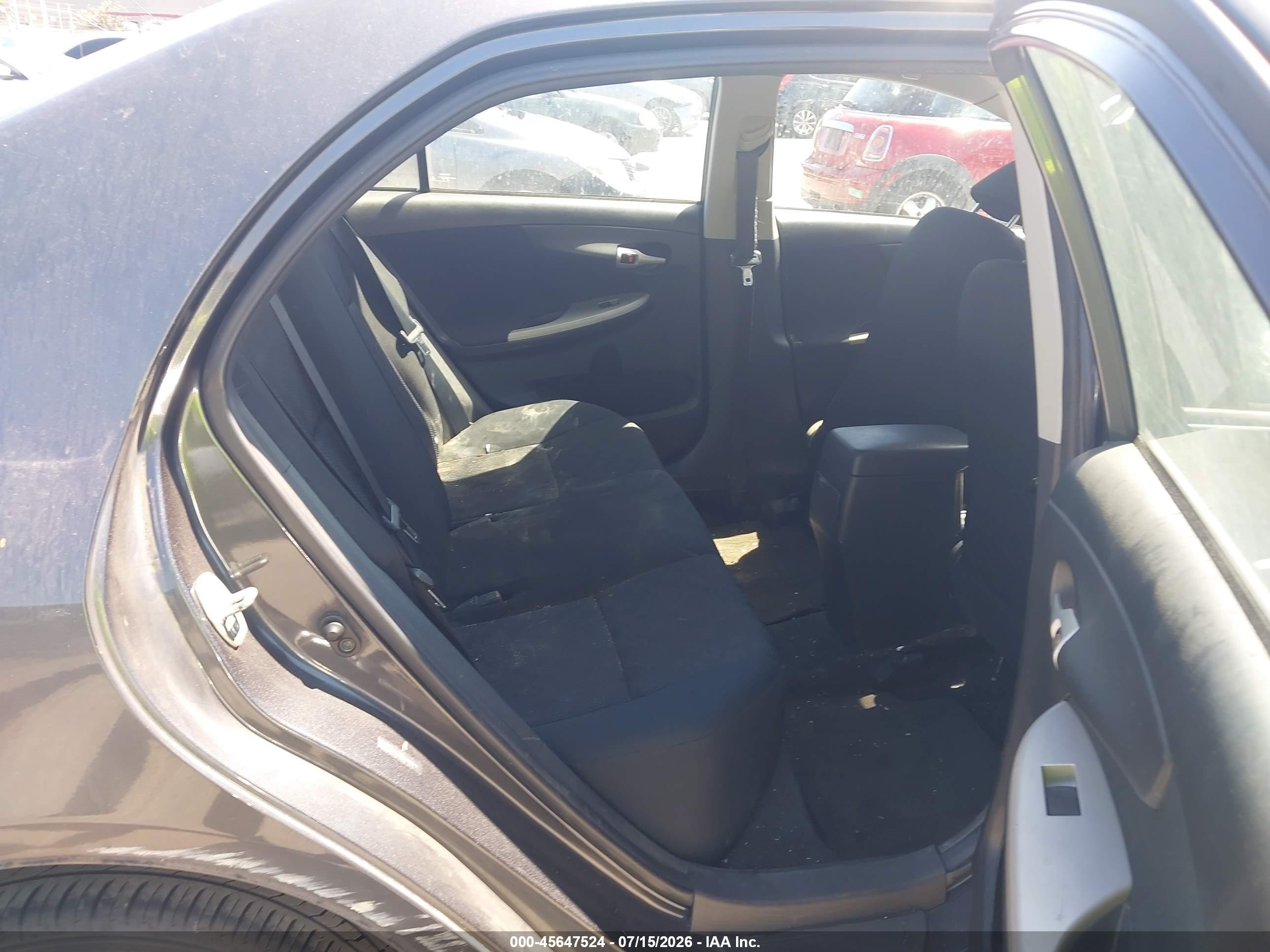 2010 Toyota Corolla S Серый vin: 1NXBU4EE7AZ259471