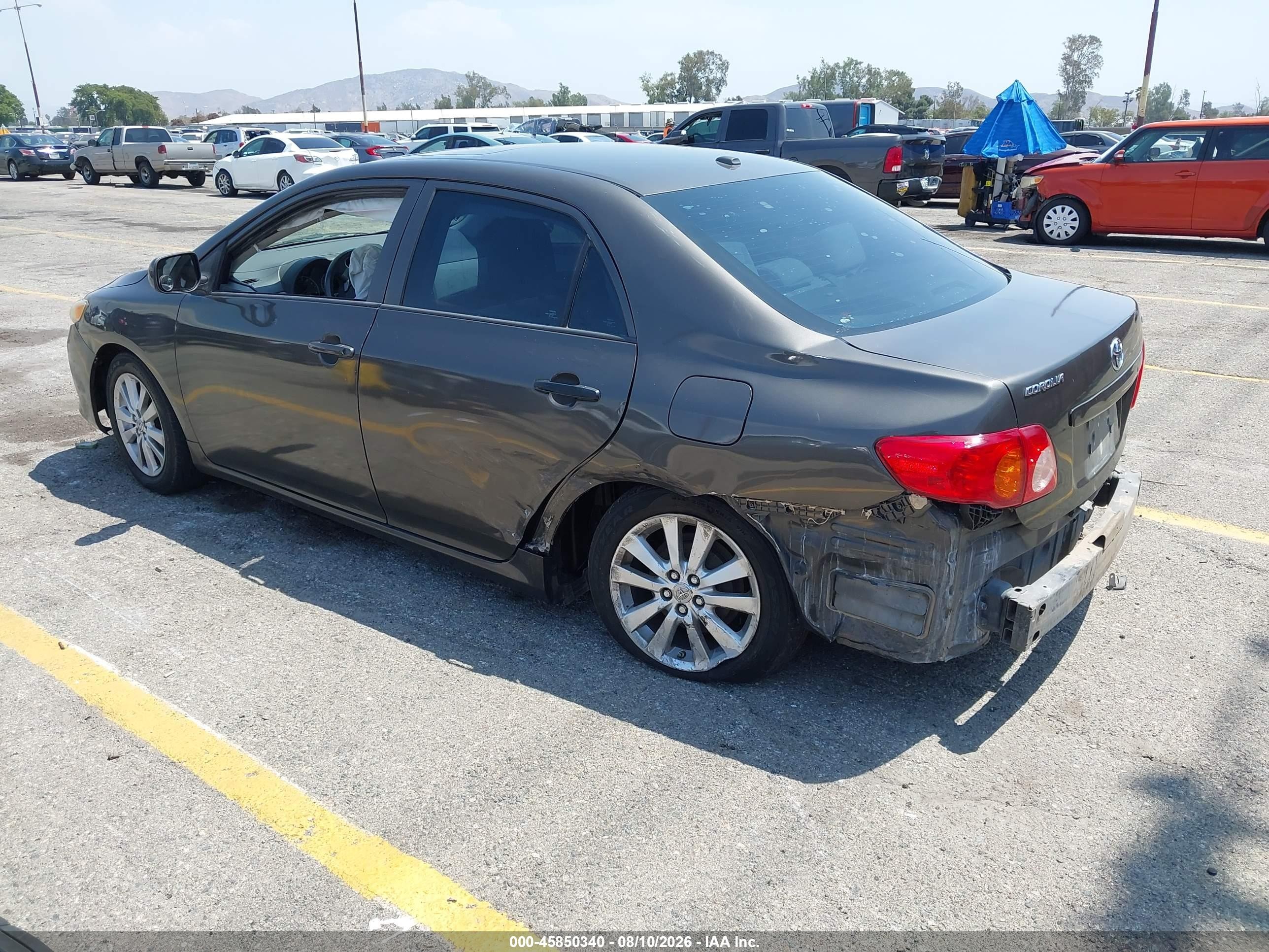 2010 Toyota Corolla Le Brown vin: 1NXBU4EE7AZ264735