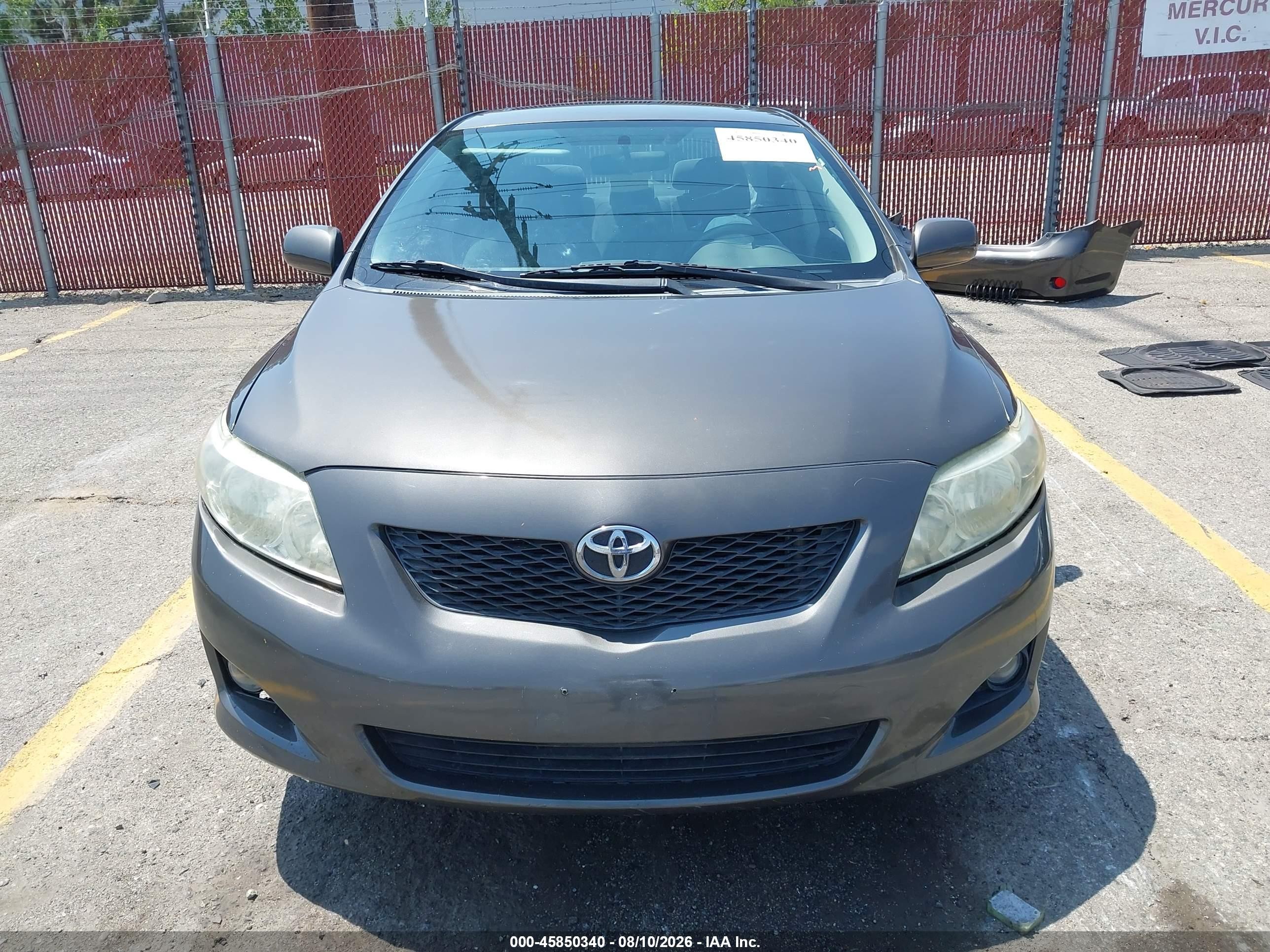 2010 Toyota Corolla Le Brown vin: 1NXBU4EE7AZ264735