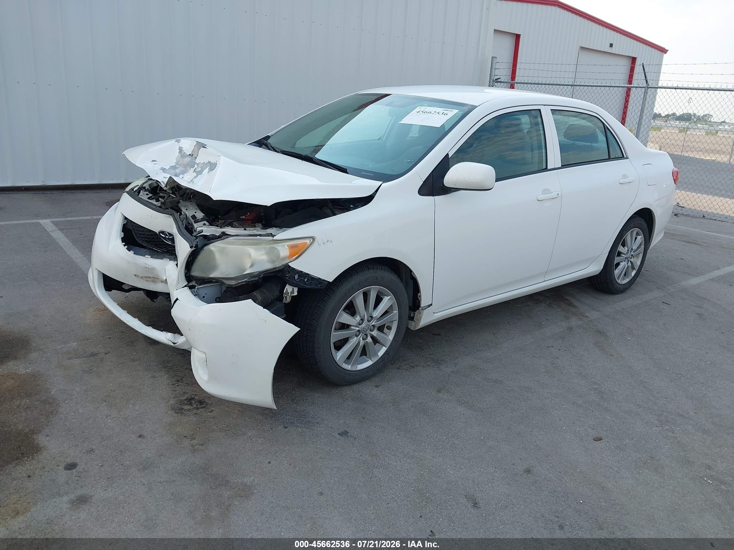 2010 Toyota Corolla Le White vin: 1NXBU4EE7AZ279705