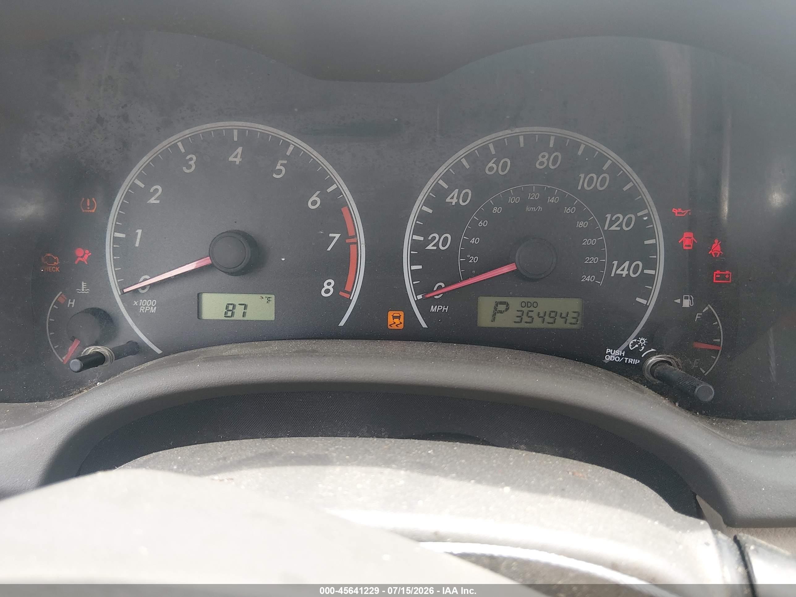 2010 Toyota Corolla Le Red vin: 1NXBU4EE7AZ304280