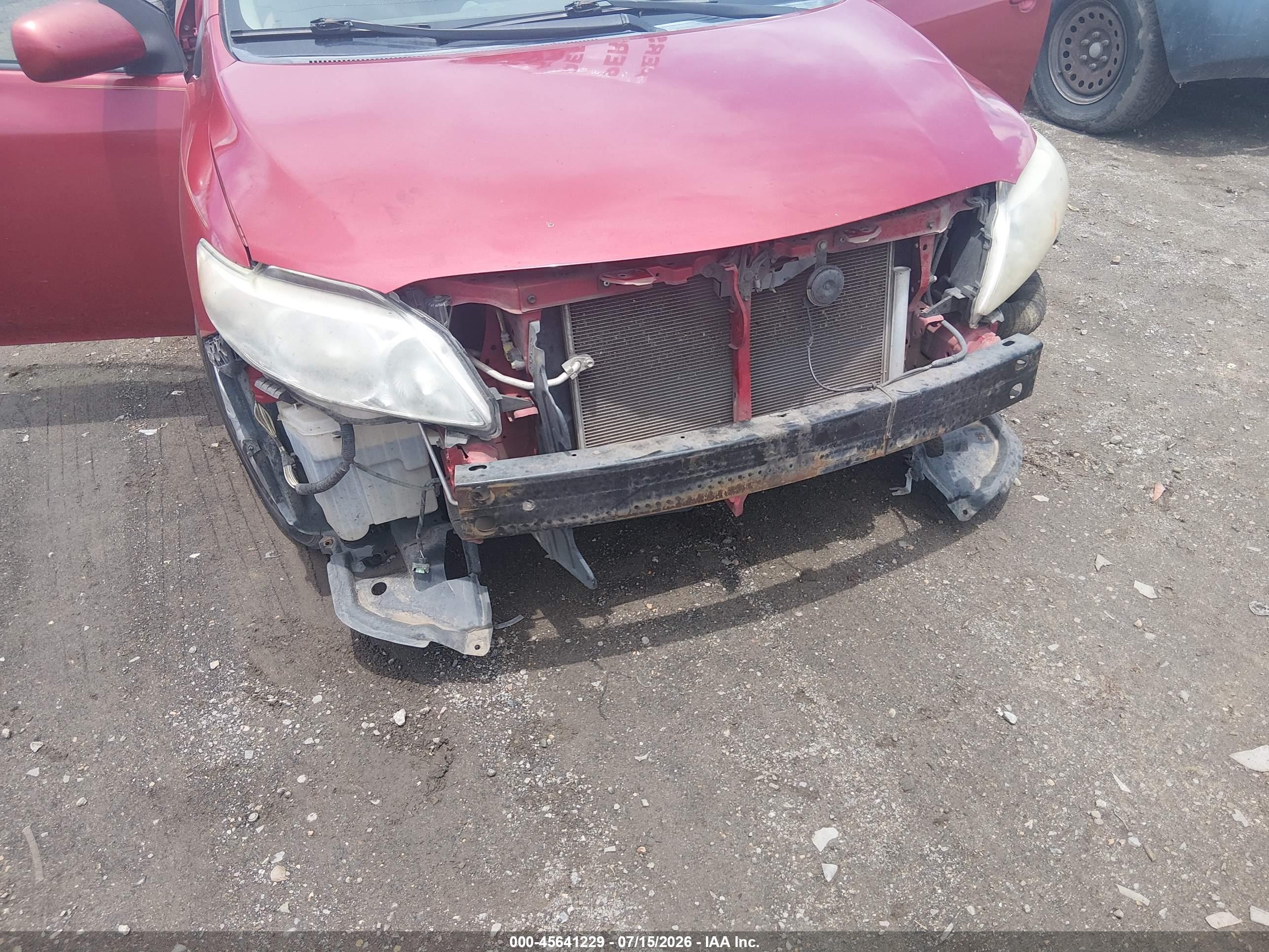 2010 Toyota Corolla Le Red vin: 1NXBU4EE7AZ304280