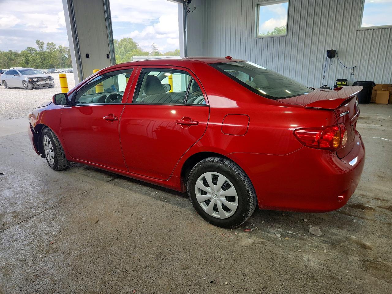 2010 Toyota Corolla Le Red vin: 1NXBU4EE7AZ321192