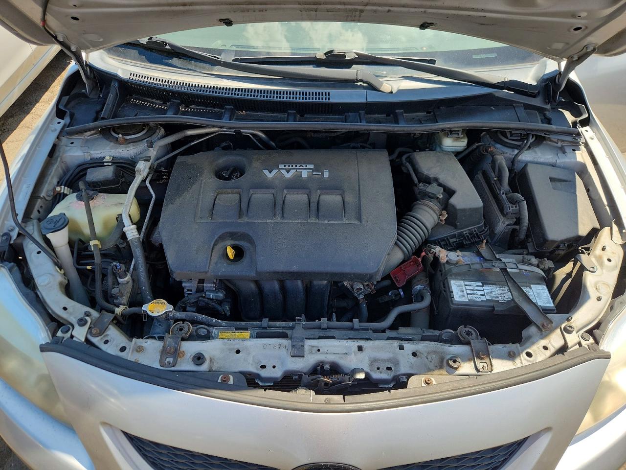2010 Toyota Corolla Le Gray vin: 1NXBU4EE7AZ356959