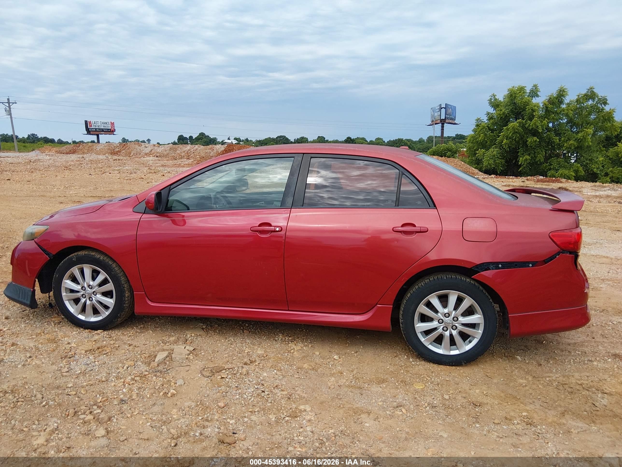 2010 Toyota Corolla S Red vin: 1NXBU4EE7AZ359666