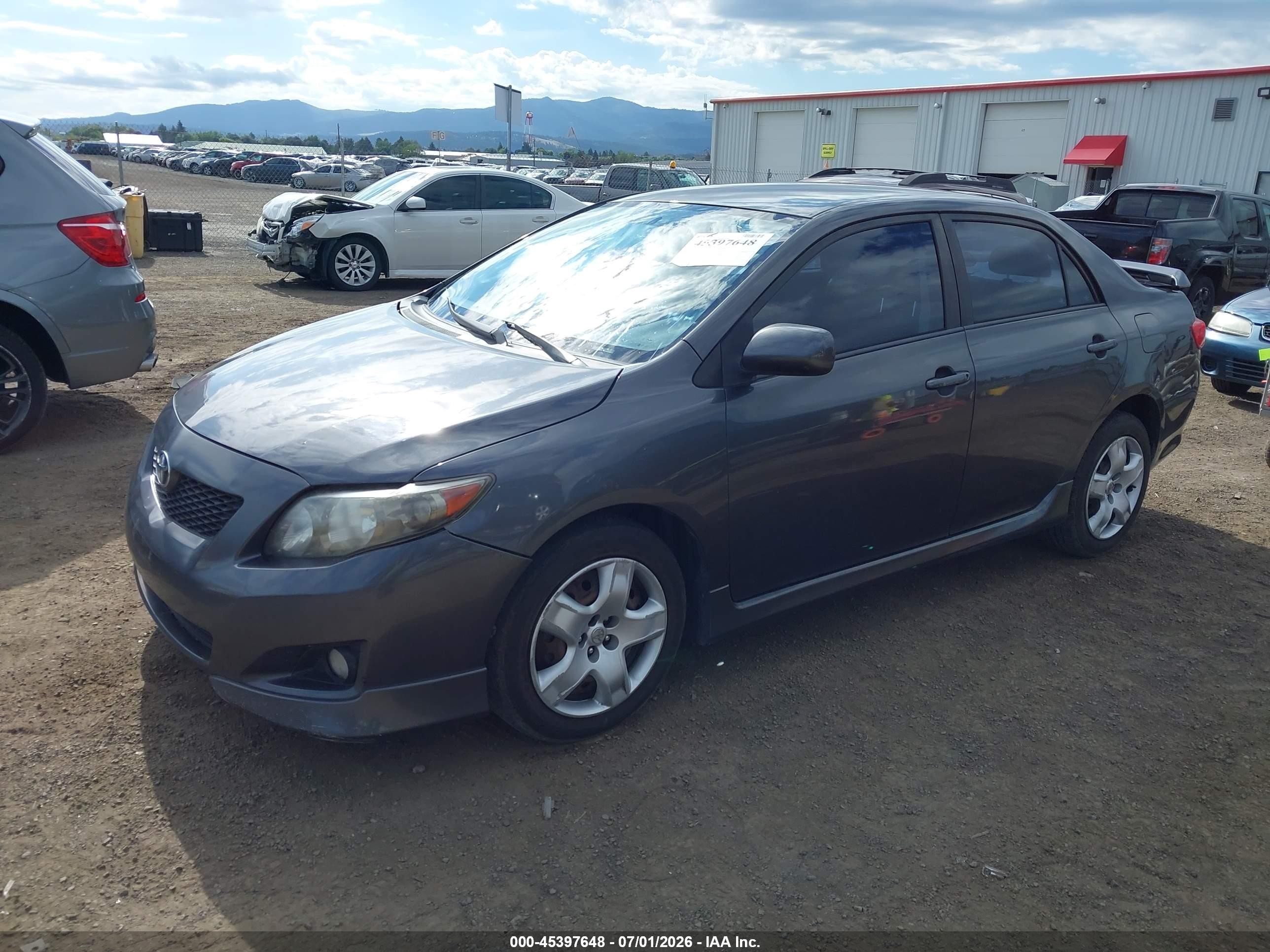 2010 Toyota Corolla S Серый vin: 1NXBU4EE7AZ372580