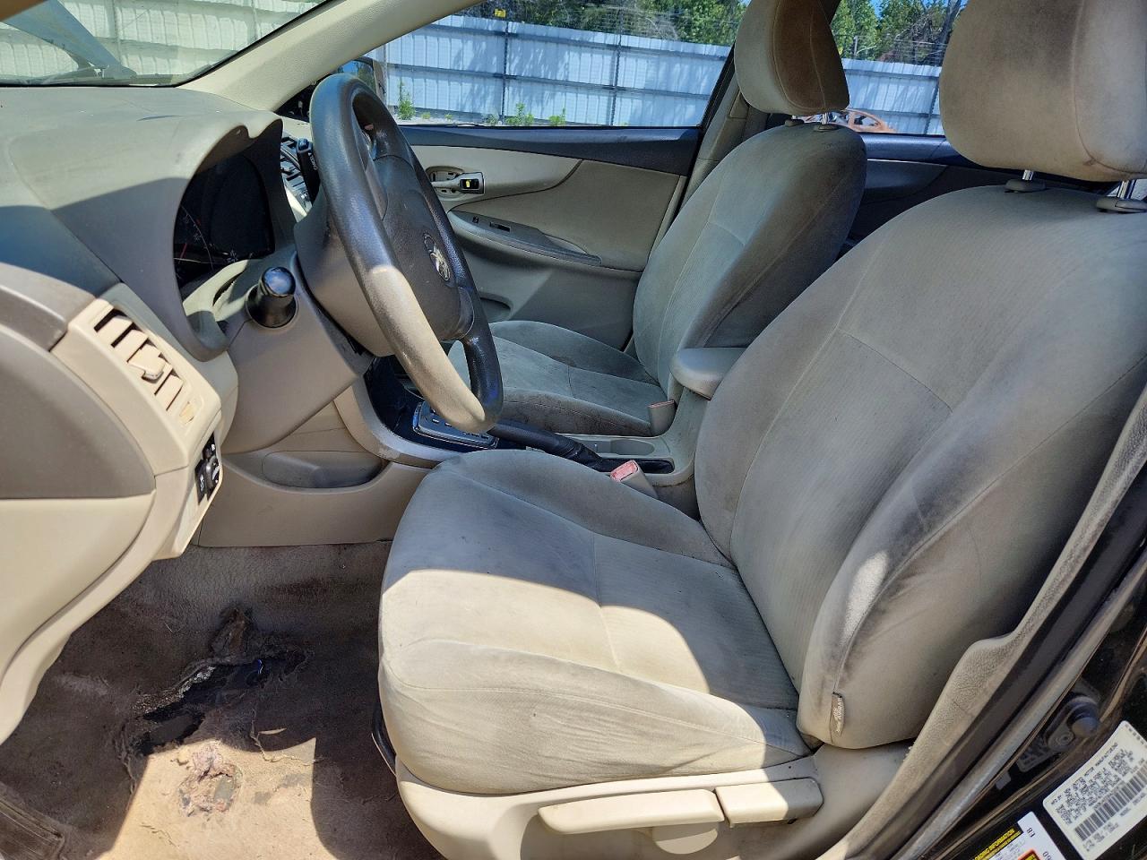 2010 Toyota Corolla Le Black vin: 1NXBU4EE8AZ208755