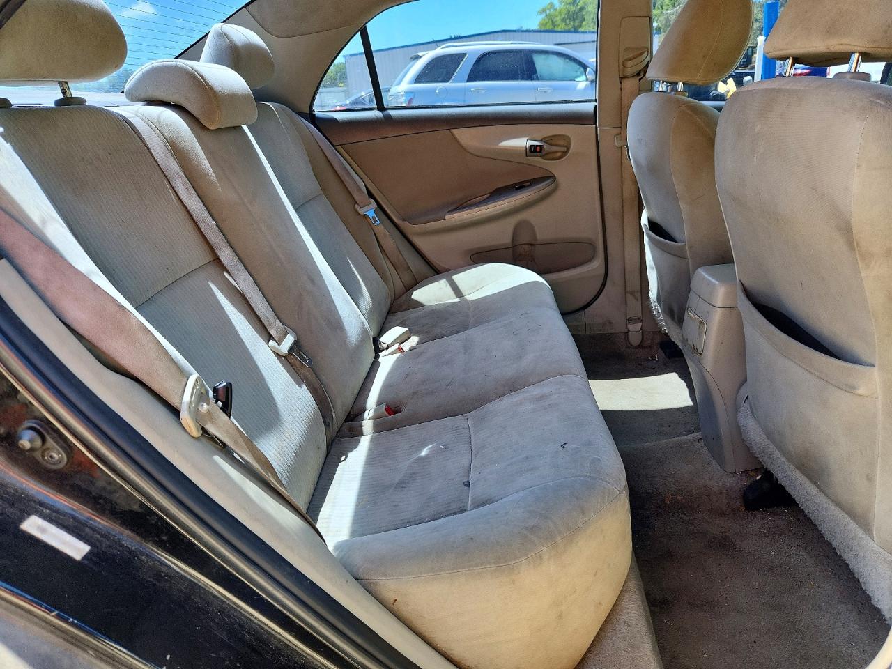 2010 Toyota Corolla Le Black vin: 1NXBU4EE8AZ208755