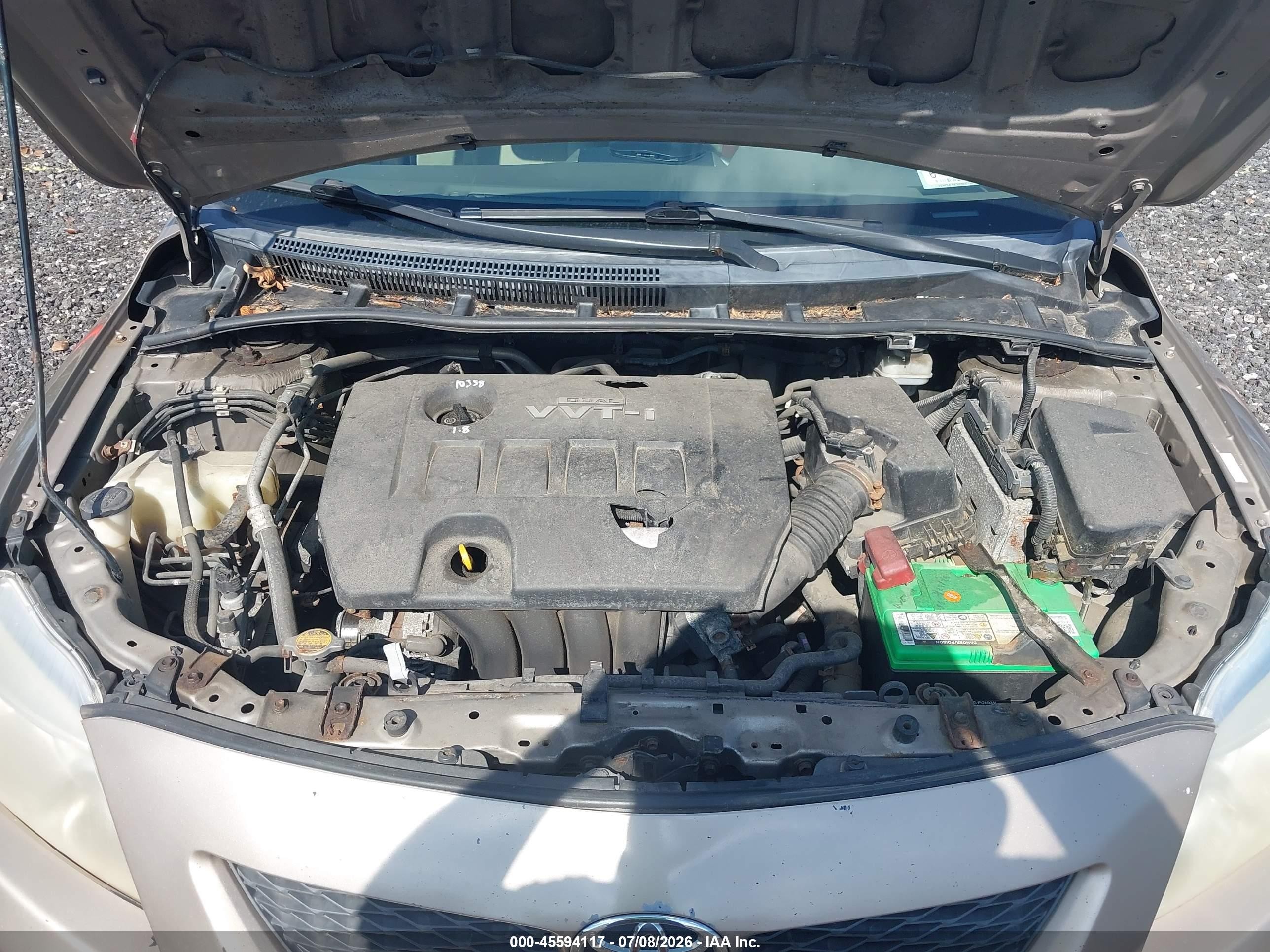 2010 Toyota Corolla Le Gold vin: 1NXBU4EE8AZ228925