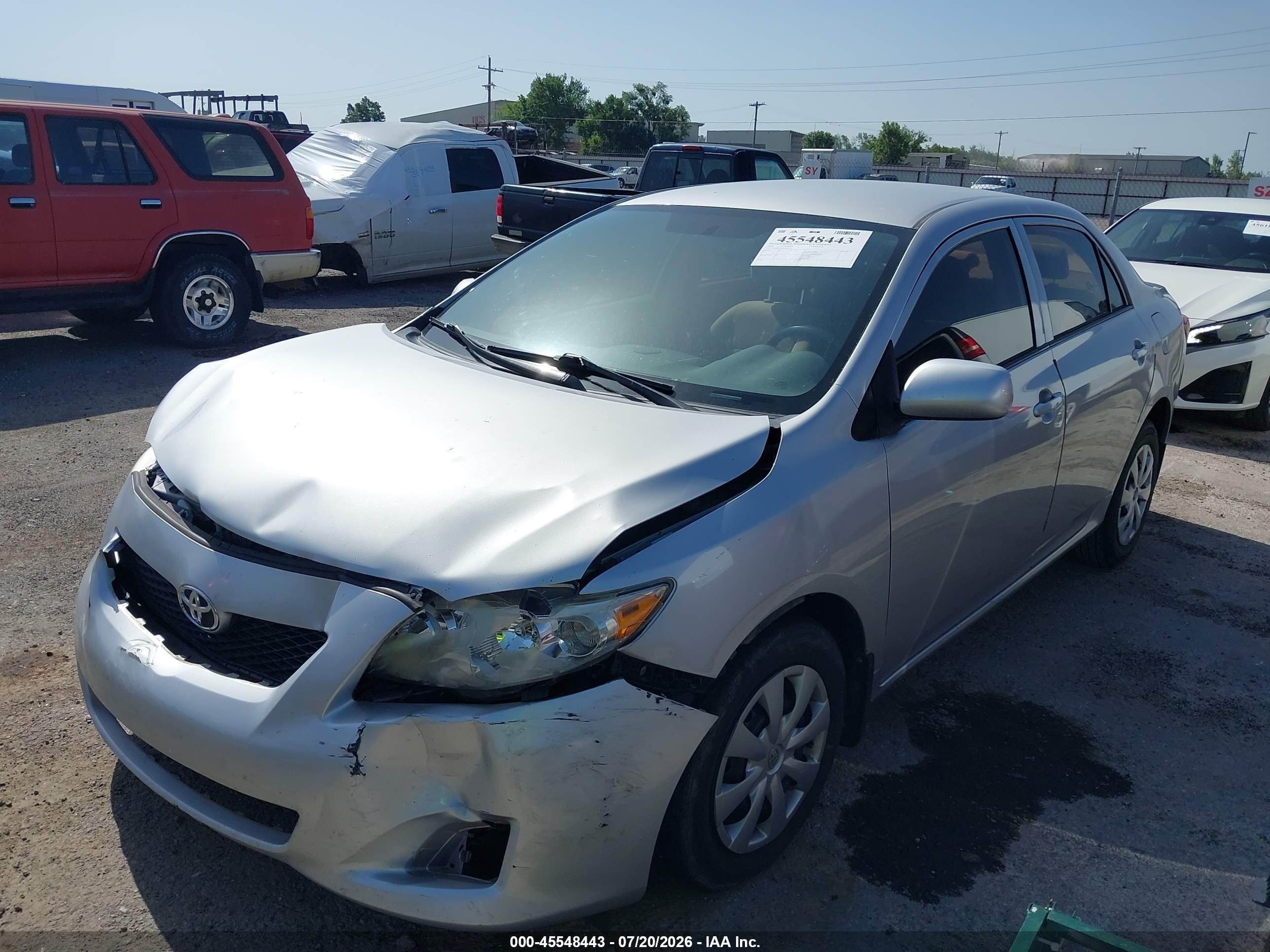 2010 Toyota Corolla Le Серебряный vin: 1NXBU4EE8AZ237141