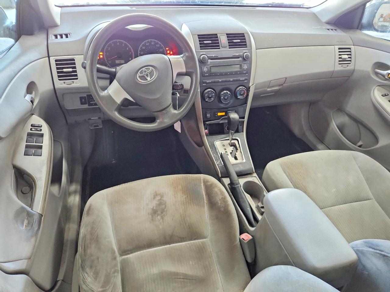 2010 Toyota Corolla Le Black vin: 1NXBU4EE8AZ250438
