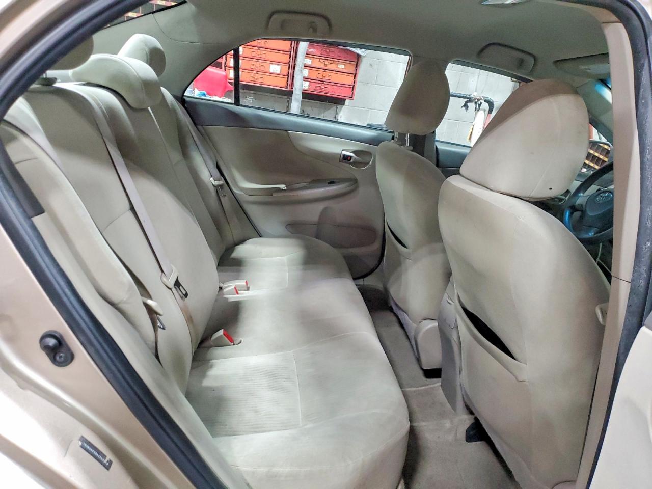 2010 Toyota Corolla Le Tan vin: 1NXBU4EE8AZ259219