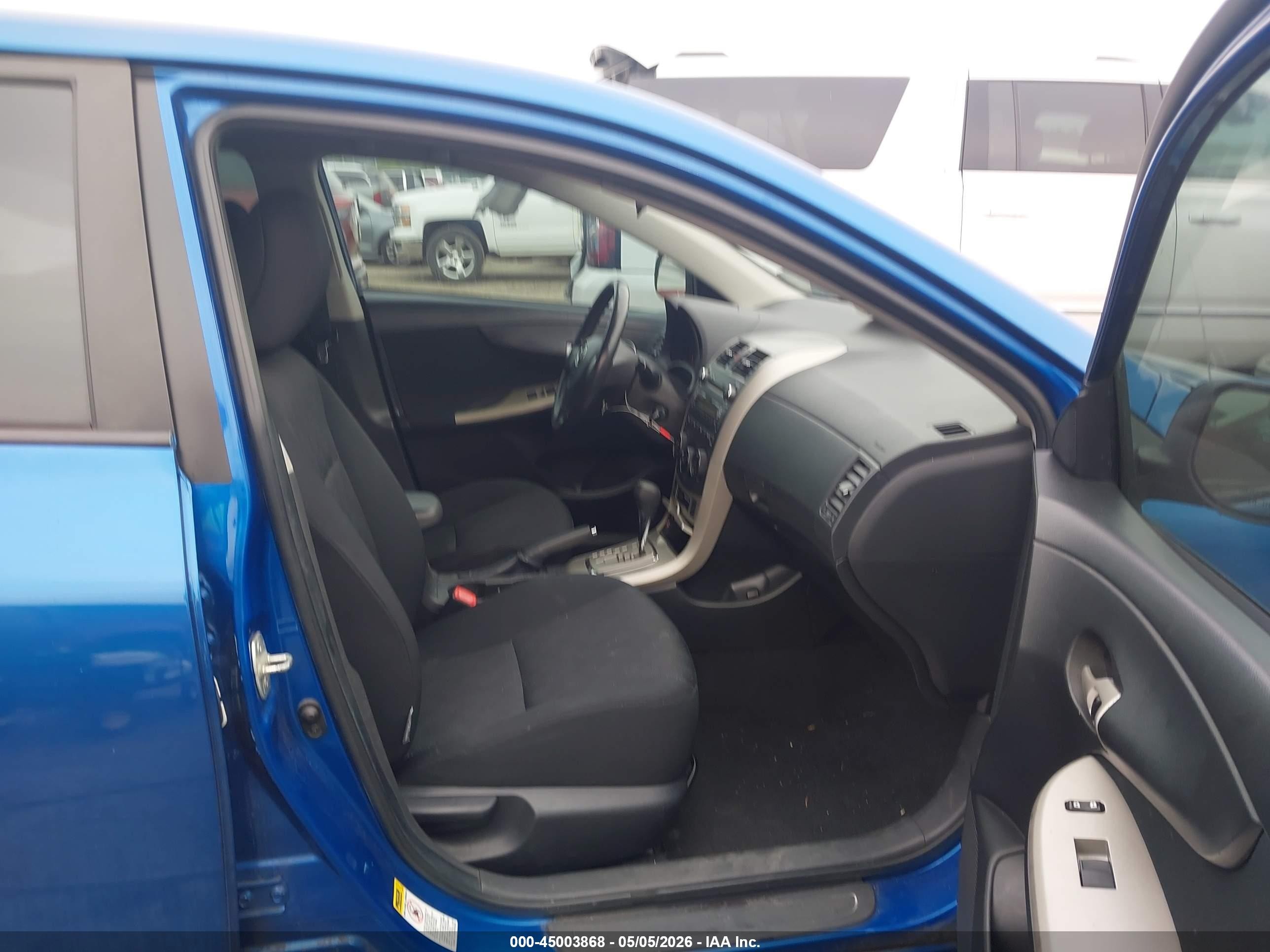 2010 Toyota Corolla S Blue vin: 1NXBU4EE8AZ259592