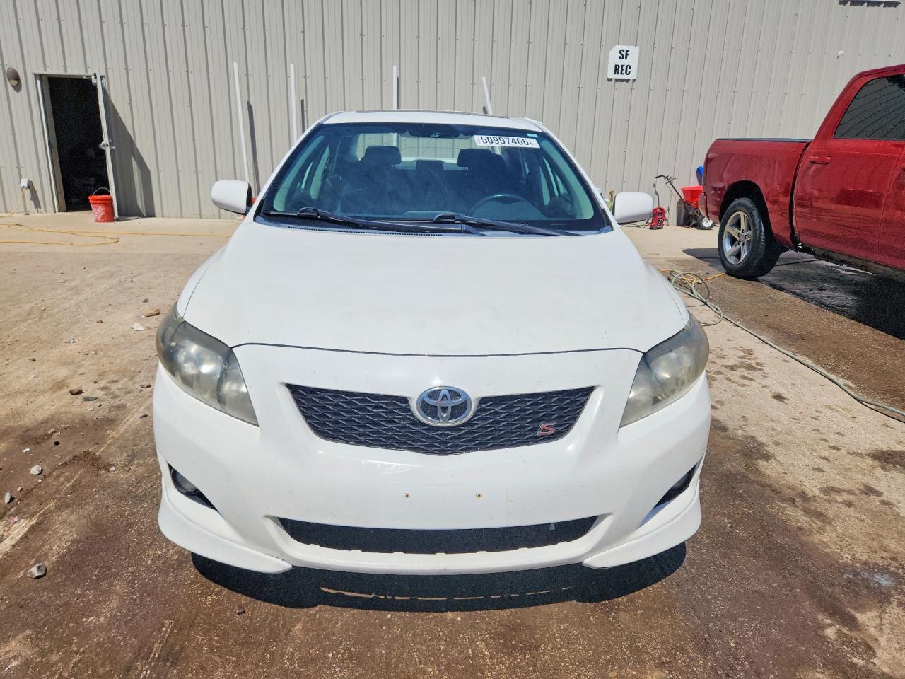 2010 Toyota Corolla S White vin: 1NXBU4EE8AZ263108