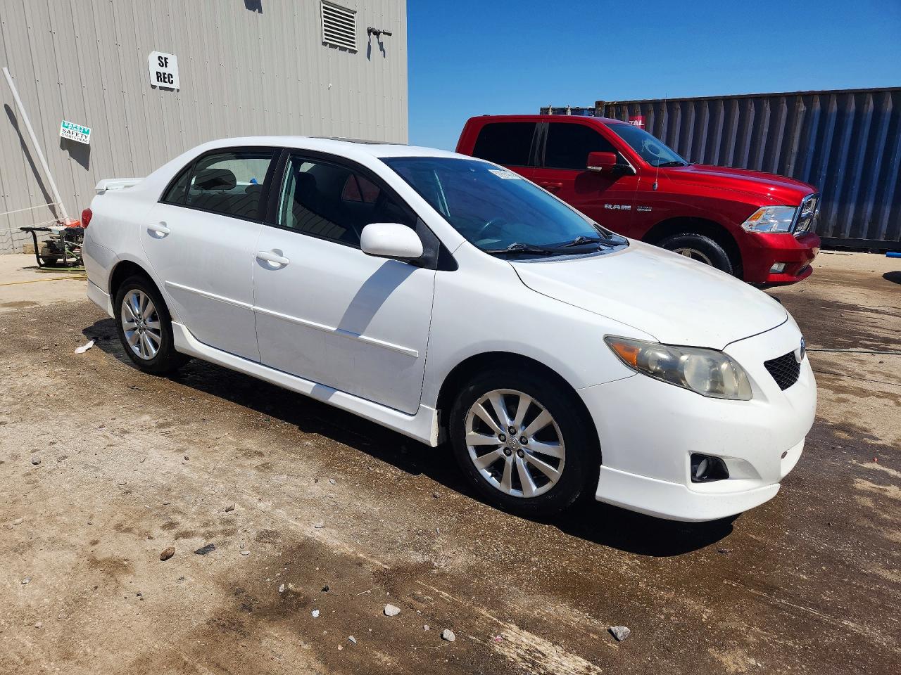 2010 Toyota Corolla S White vin: 1NXBU4EE8AZ263108