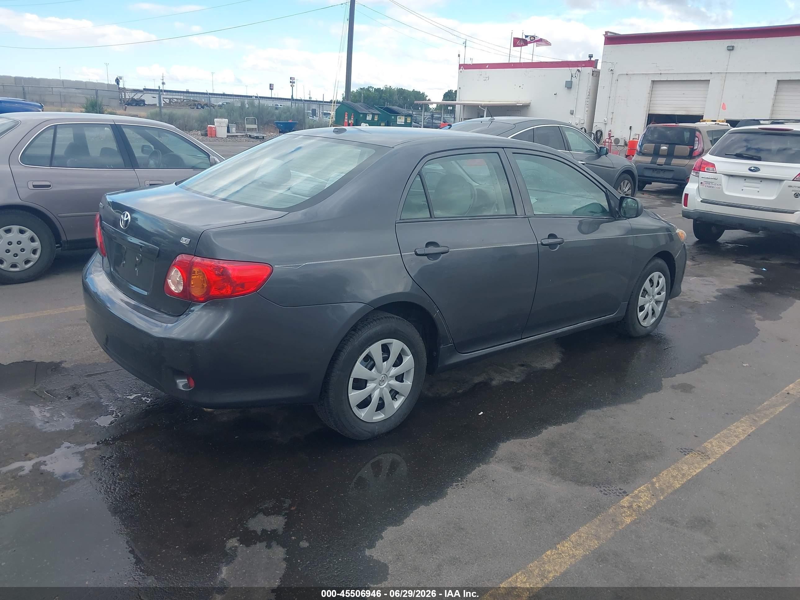 2010 Toyota Corolla Le Blue vin: 1NXBU4EE8AZ268891