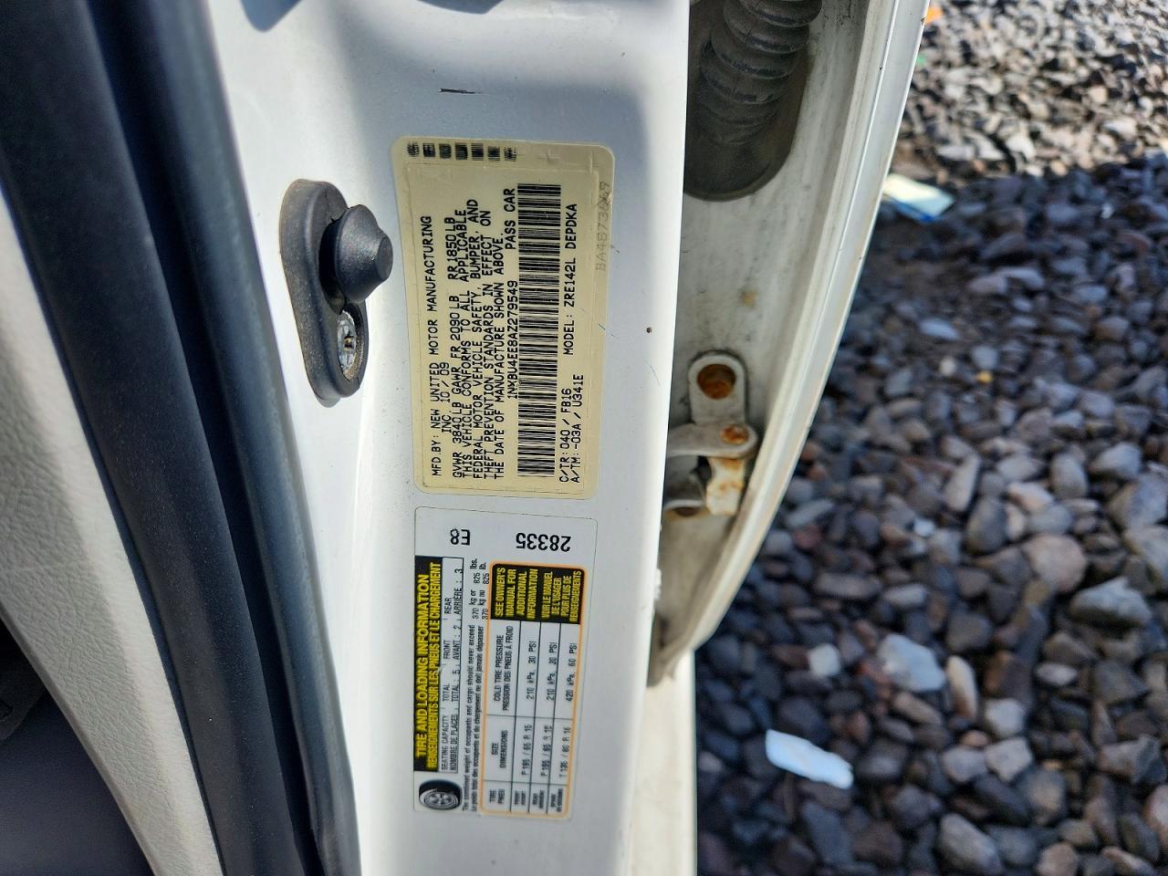 2010 Toyota Corolla Base White vin: 1NXBU4EE8AZ279549
