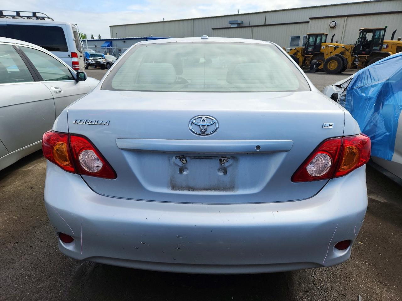 2010 Toyota Corolla Le Silver vin: 1NXBU4EE8AZ282631