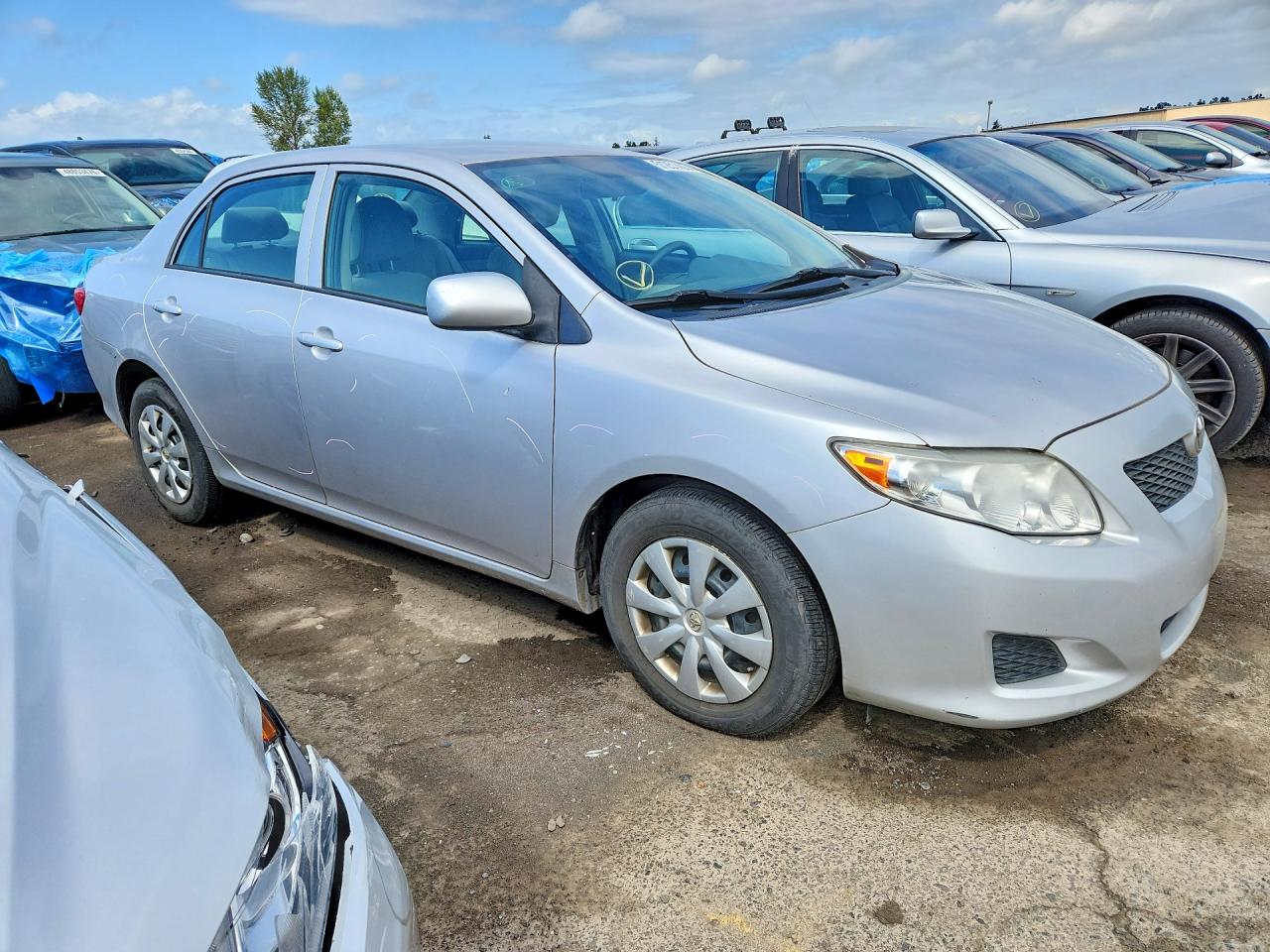 2010 Toyota Corolla Le Silver vin: 1NXBU4EE8AZ282631