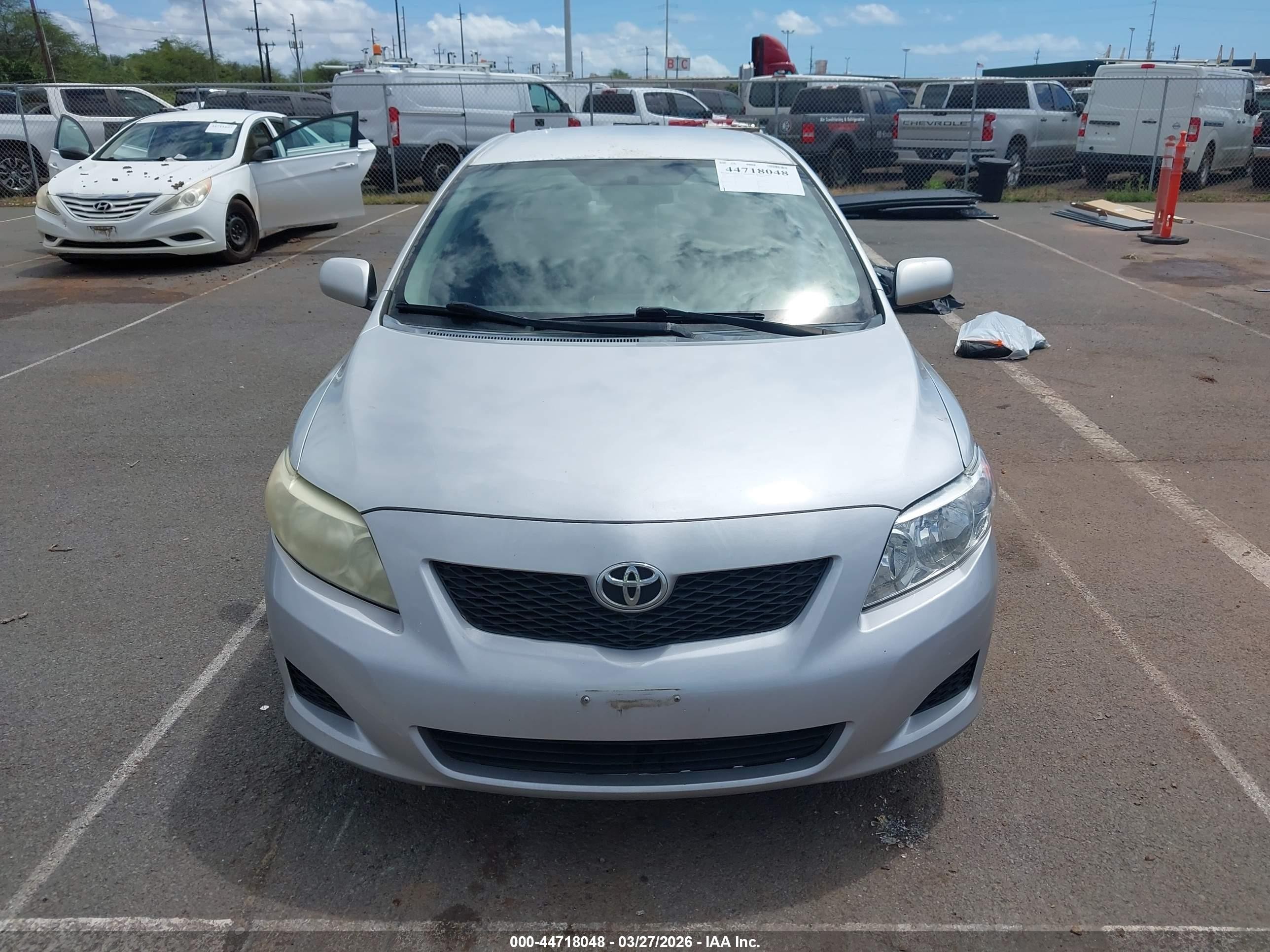 2010 Toyota Corolla Le Silver vin: 1NXBU4EE8AZ282936