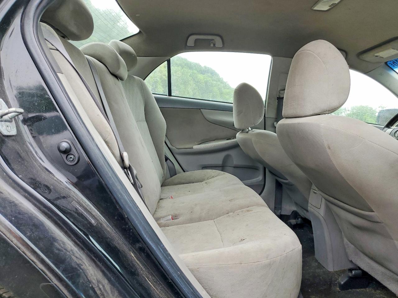 2010 Toyota Corolla Le Black vin: 1NXBU4EE8AZ310380