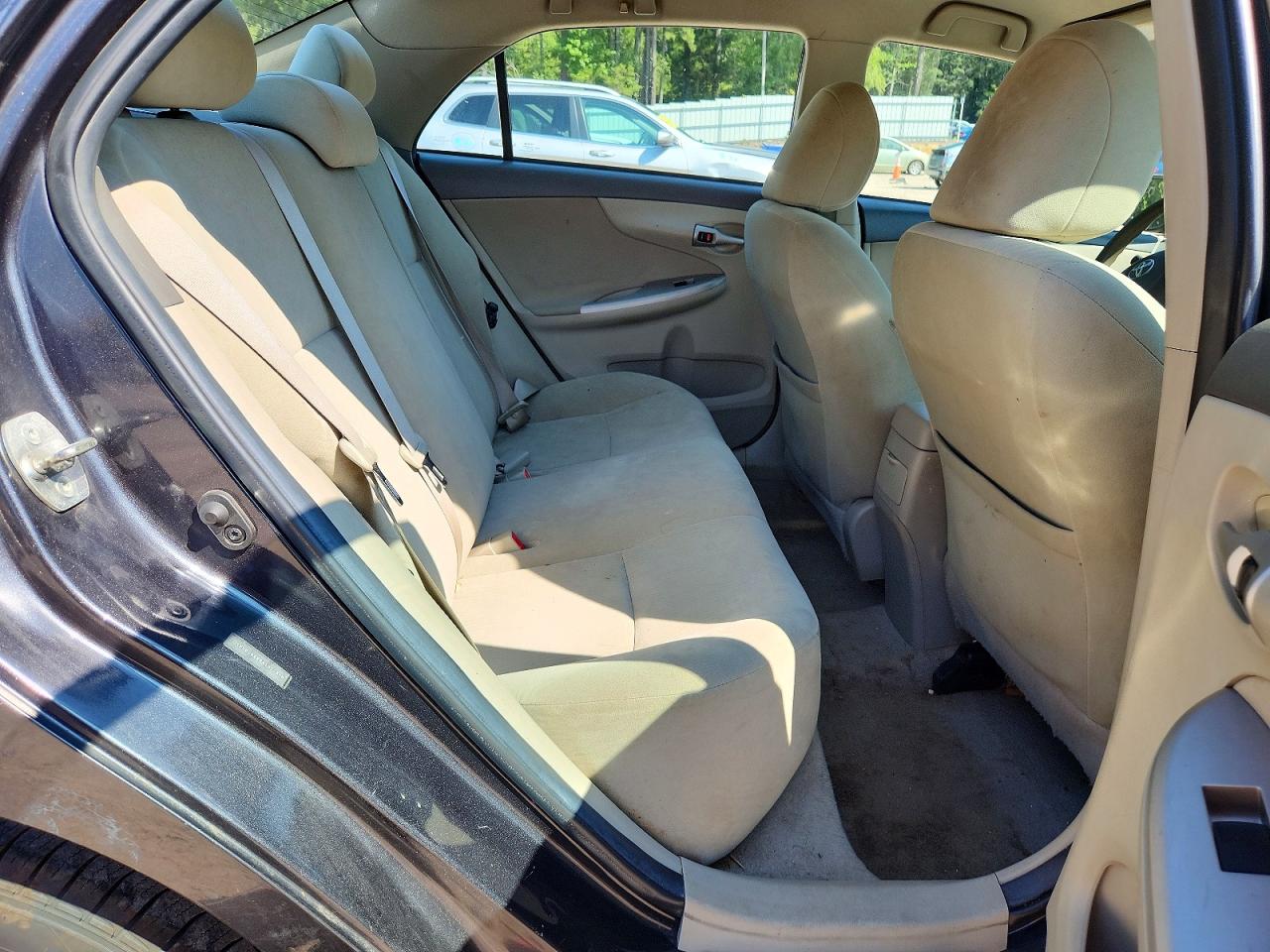 2010 Toyt Corolla Le Gray vin: 1NXBU4EE8AZ334338