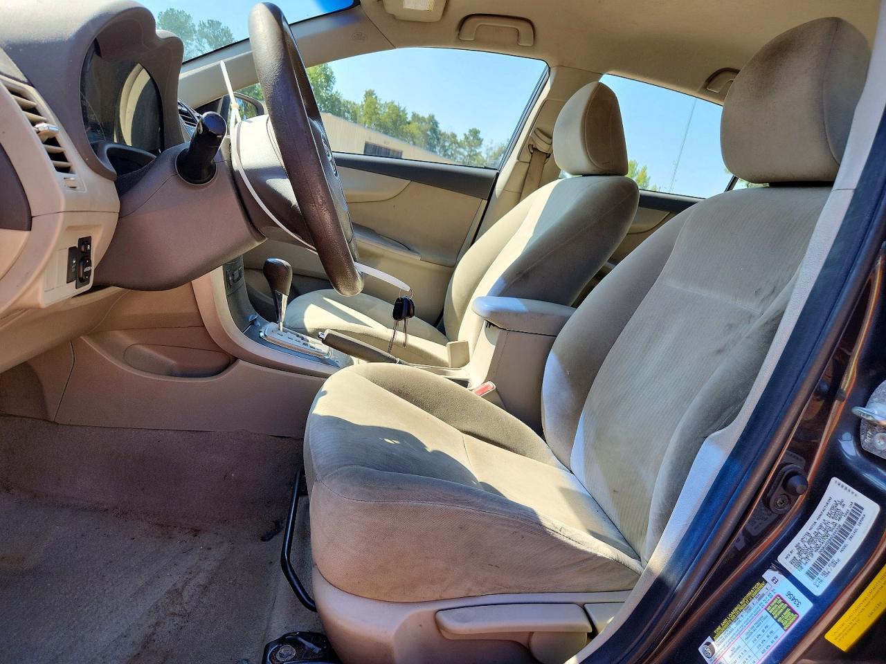 2010 Toyt Corolla Le Gray vin: 1NXBU4EE8AZ334338