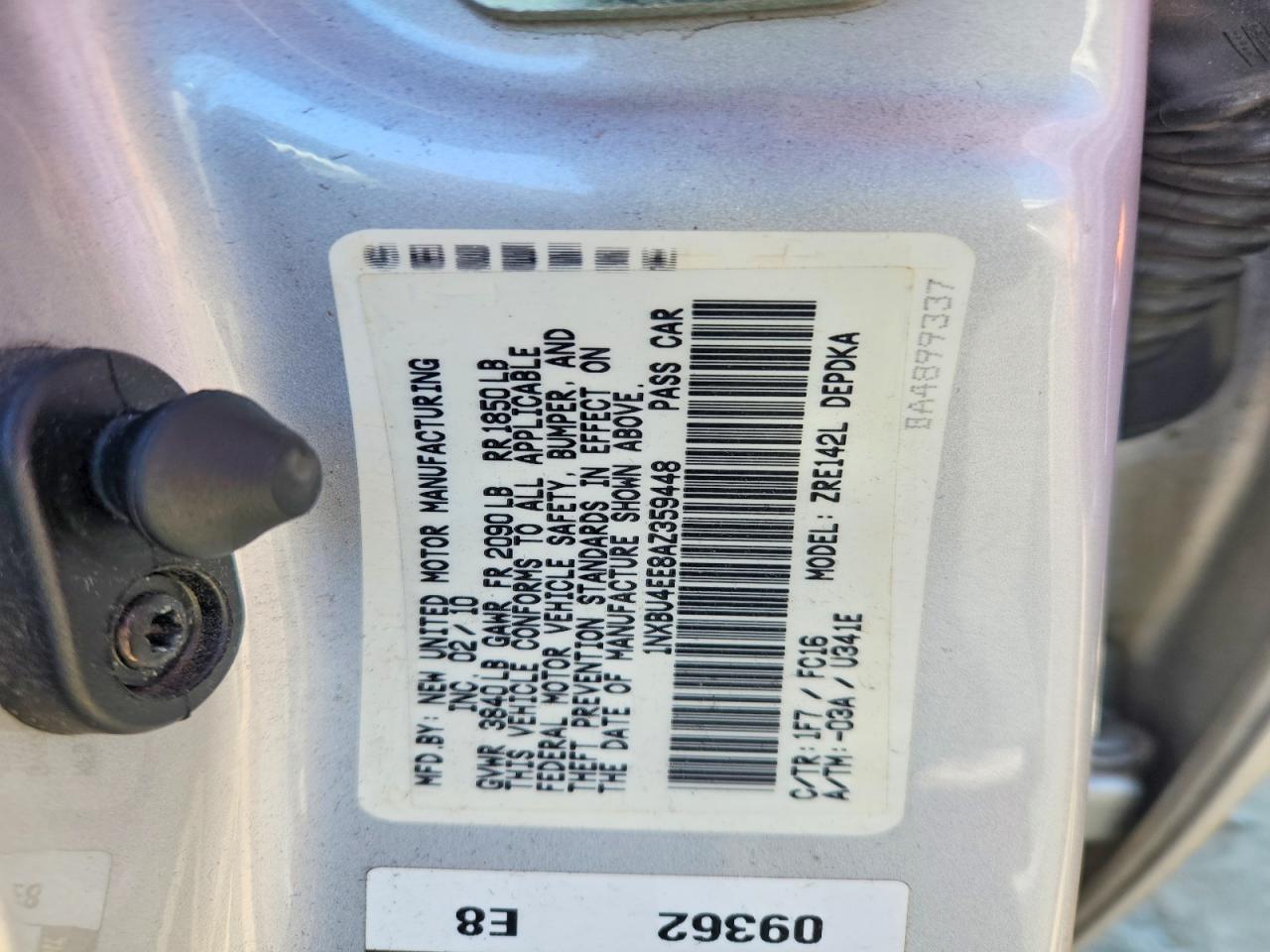 2010 Toyota Corolla Le Silver vin: 1NXBU4EE8AZ359448