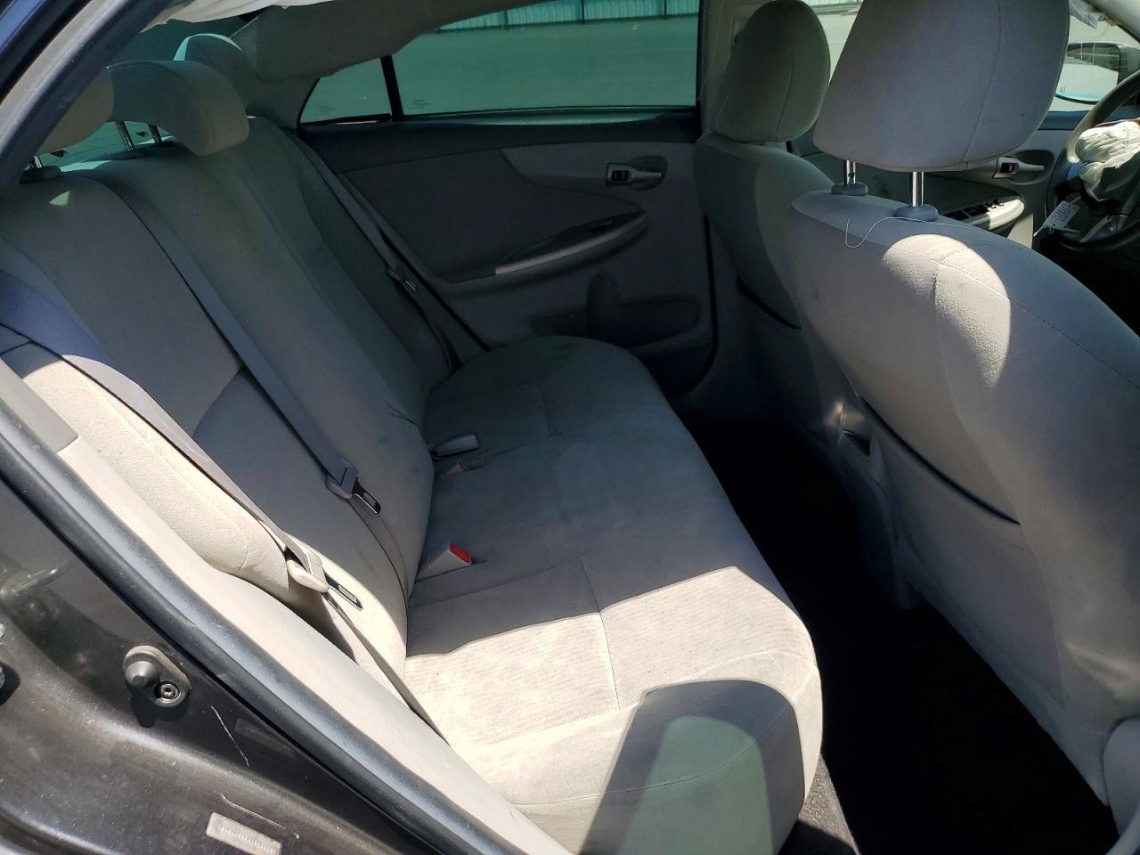 2010 Toyota Corolla Le Charcoal vin: 1NXBU4EE8AZ362303