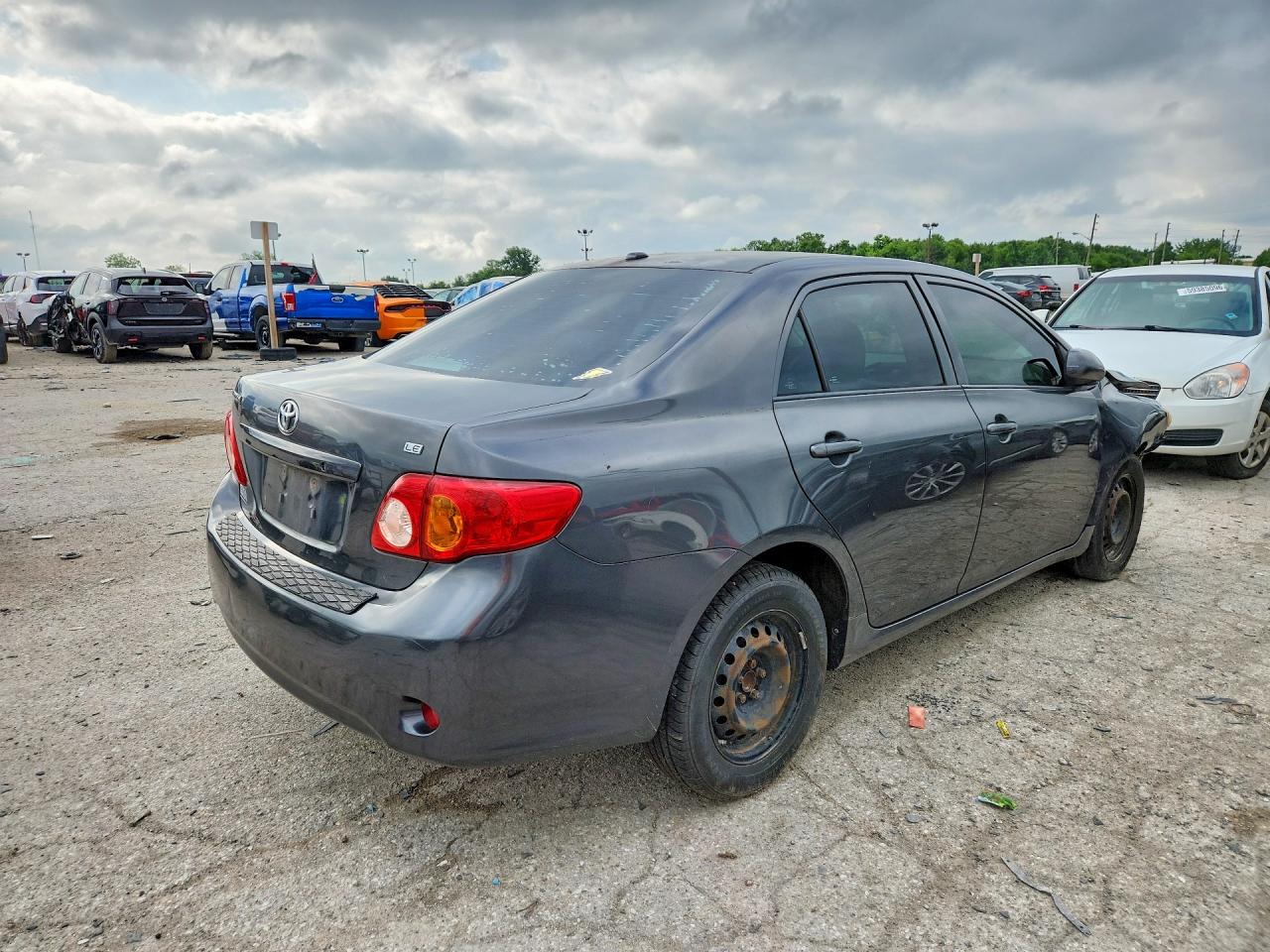 2010 Toyota Corolla Le Gray vin: 1NXBU4EE8AZ372006