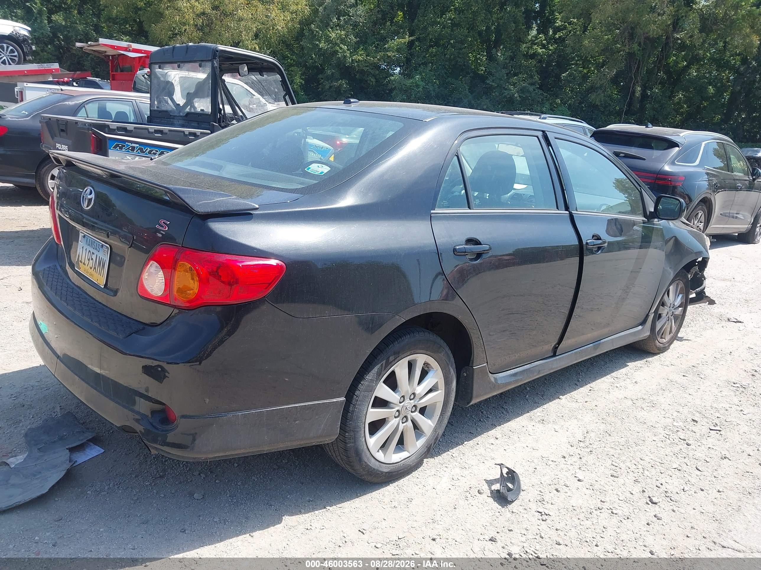 2010 Toyota Corolla S Черный vin: 1NXBU4EE8AZ378324