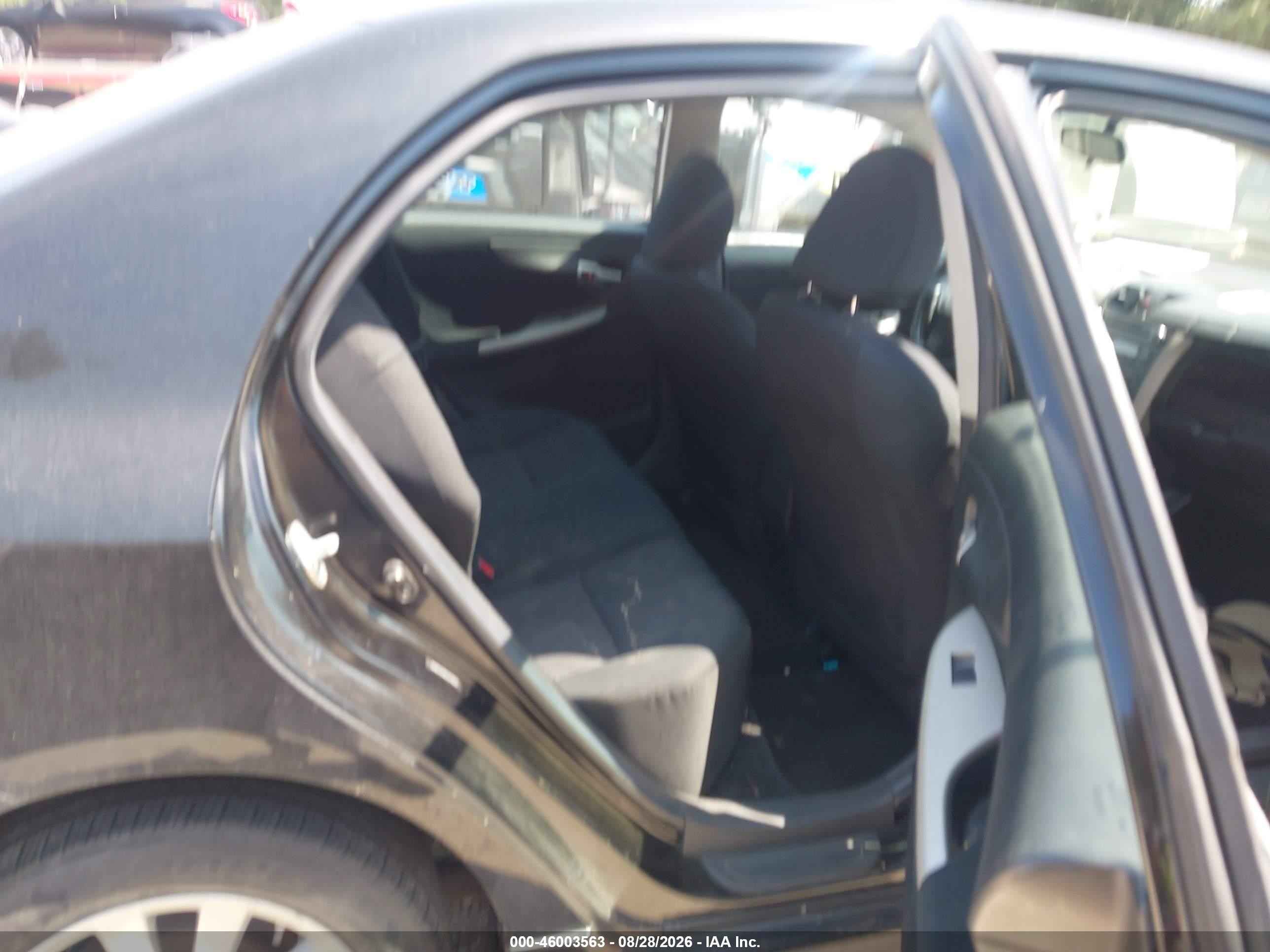2010 Toyota Corolla S Черный vin: 1NXBU4EE8AZ378324