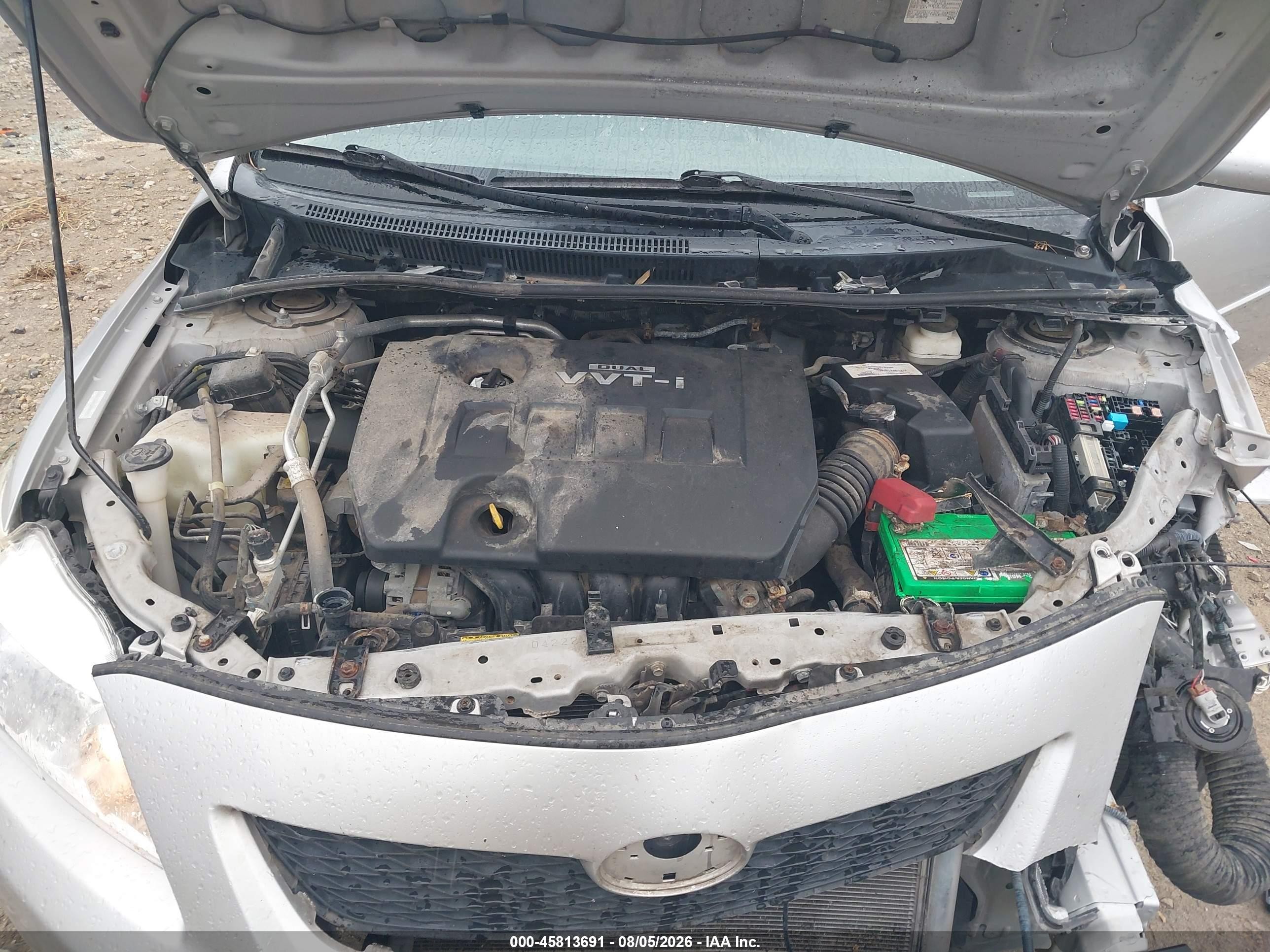 2010 Toyota Corolla Le Серебряный vin: 1NXBU4EE9AZ172803