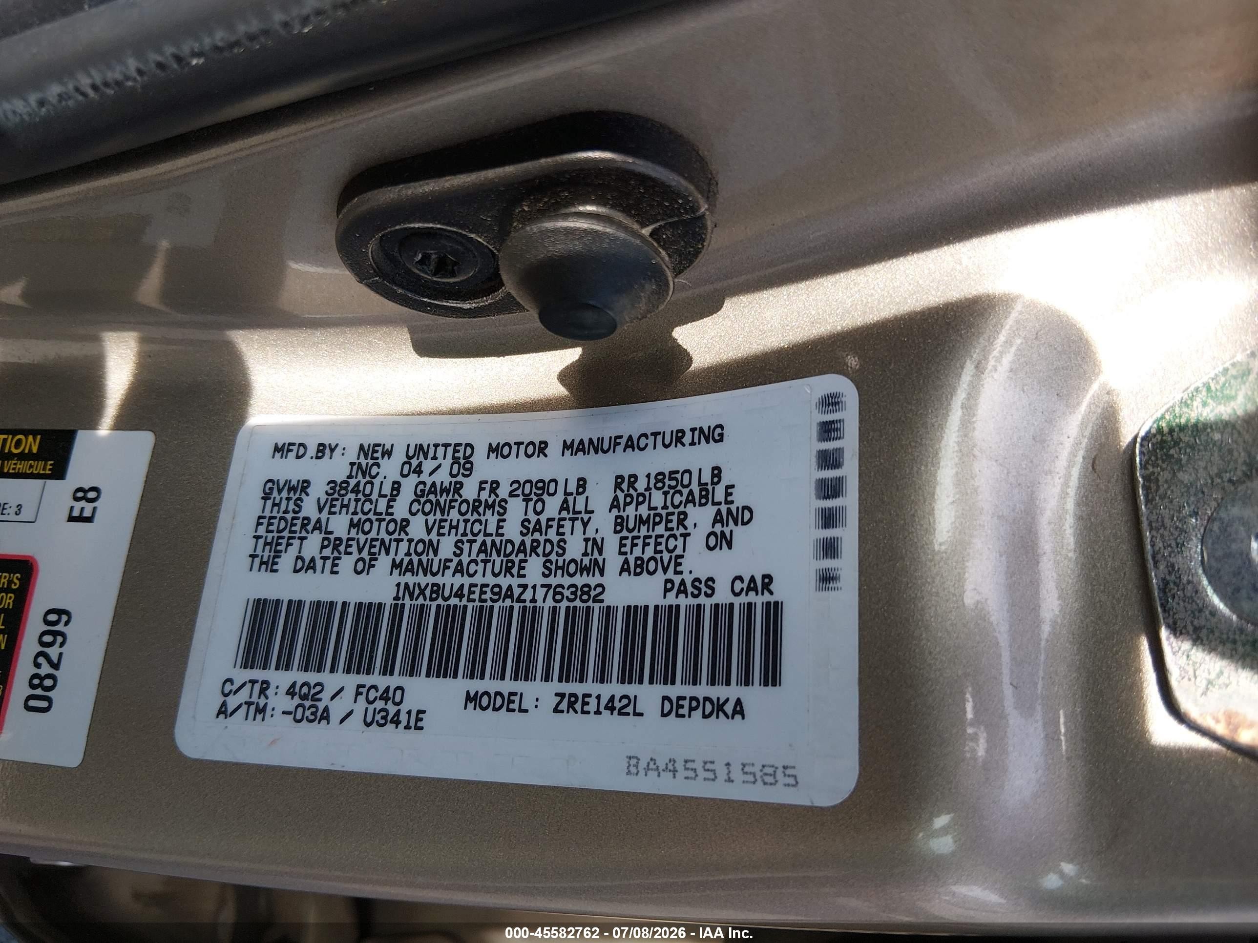 2010 Toyota Corolla Le Gold vin: 1NXBU4EE9AZ176382