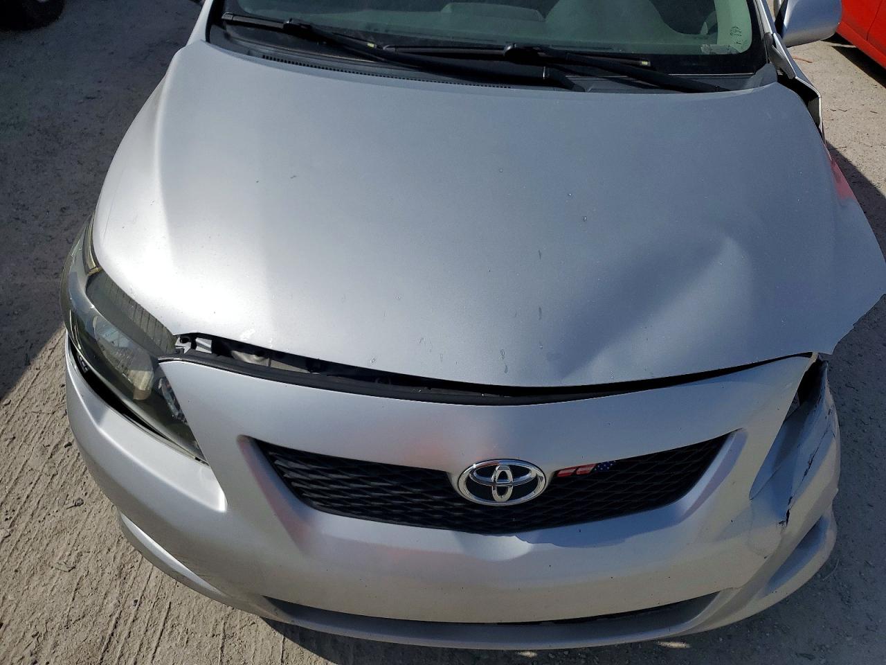 2010 Toyota Corolla Le Серебряный vin: 1NXBU4EE9AZ178181