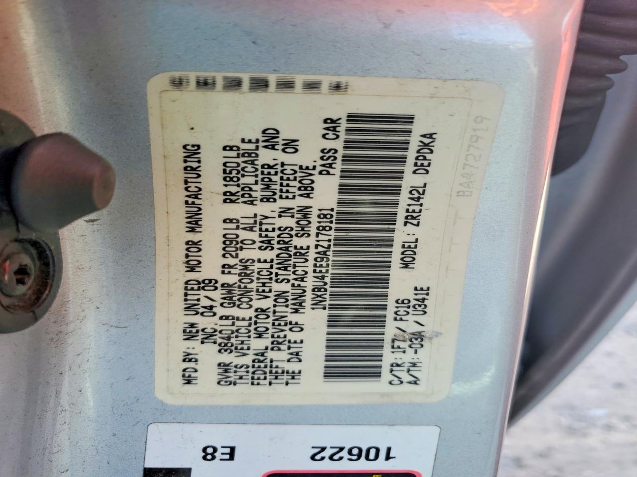 2010 Toyota Corolla Le Серебряный vin: 1NXBU4EE9AZ178181