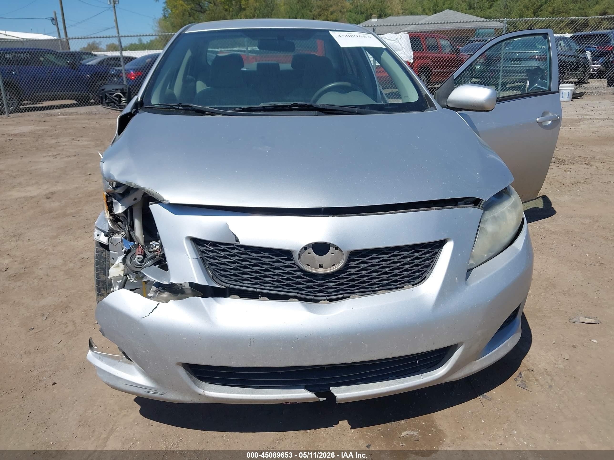 2010 Toyota Corolla Le Silver vin: 1NXBU4EE9AZ218601