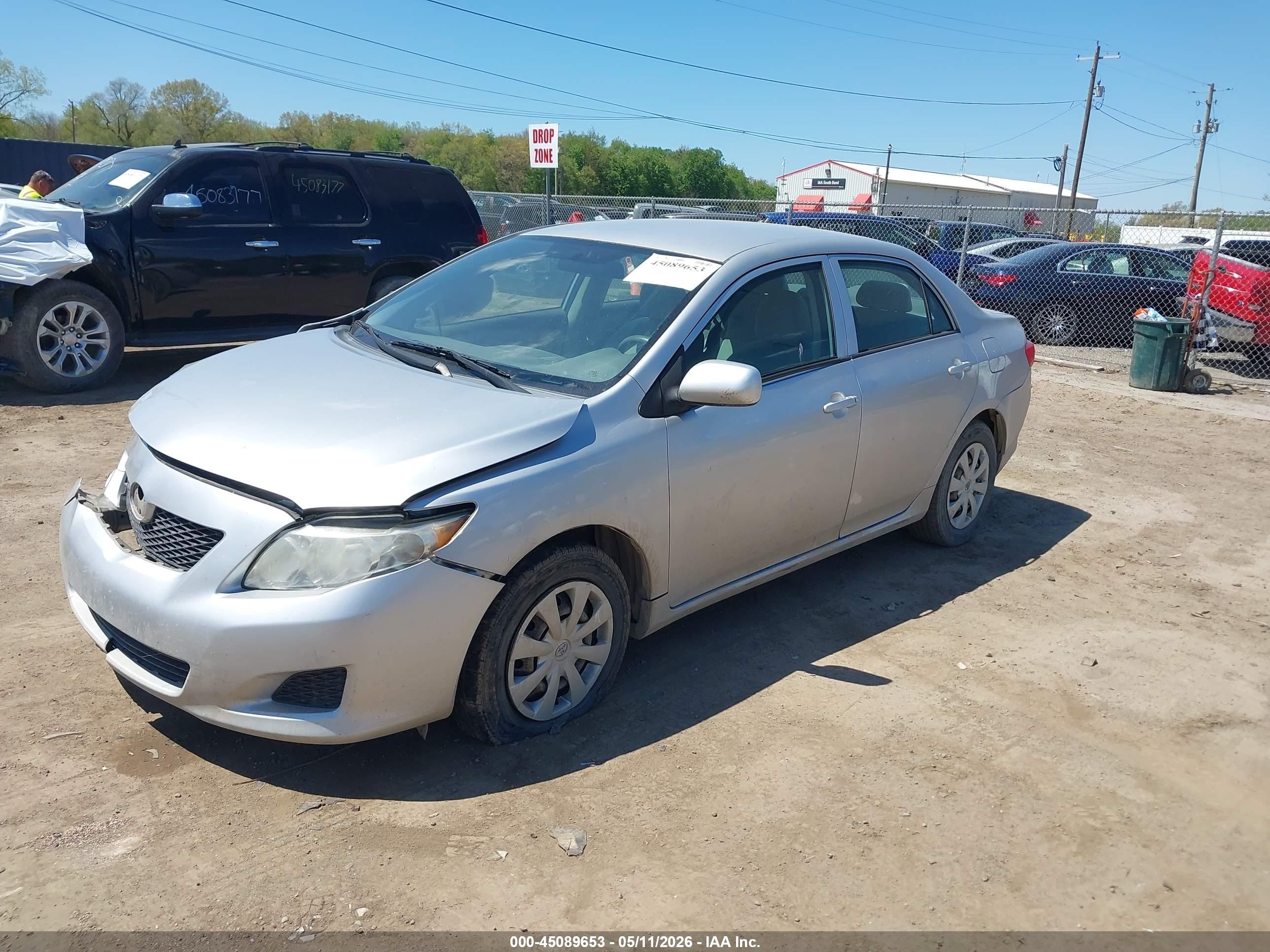 2010 Toyota Corolla Le Silver vin: 1NXBU4EE9AZ218601