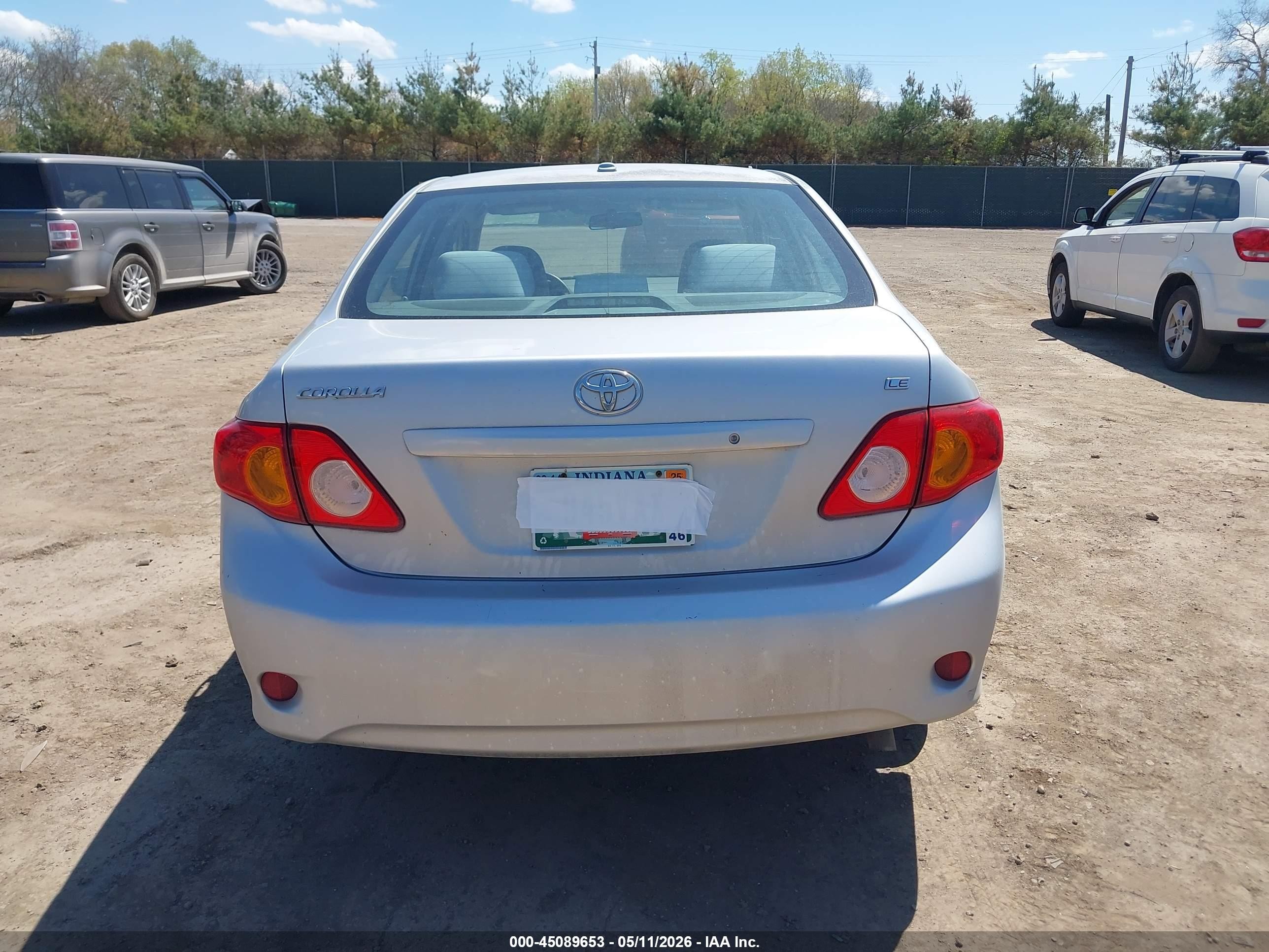 2010 Toyota Corolla Le Silver vin: 1NXBU4EE9AZ218601
