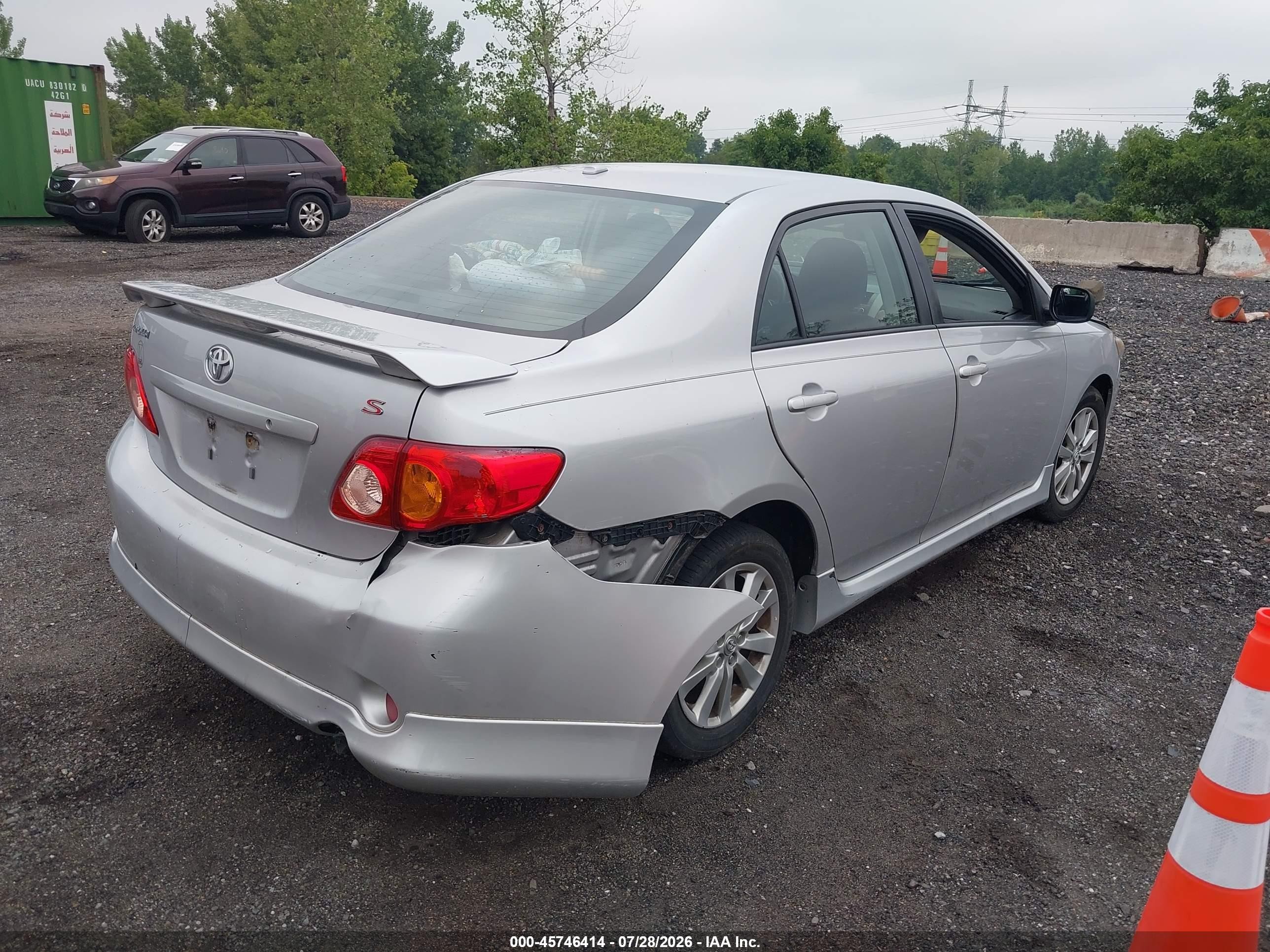 2010 Toyota Corolla S Silver vin: 1NXBU4EE9AZ231946