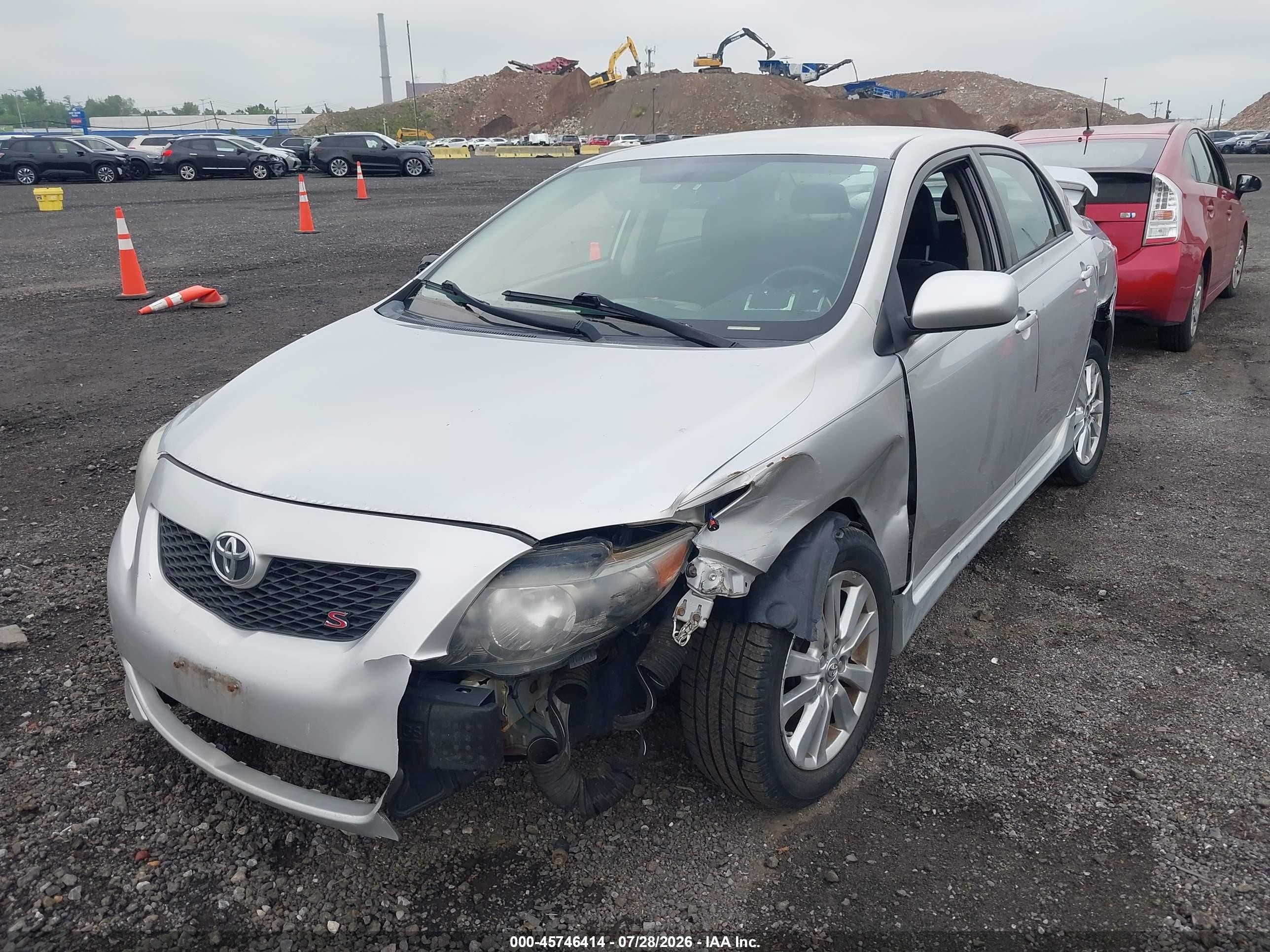 2010 Toyota Corolla S Silver vin: 1NXBU4EE9AZ231946